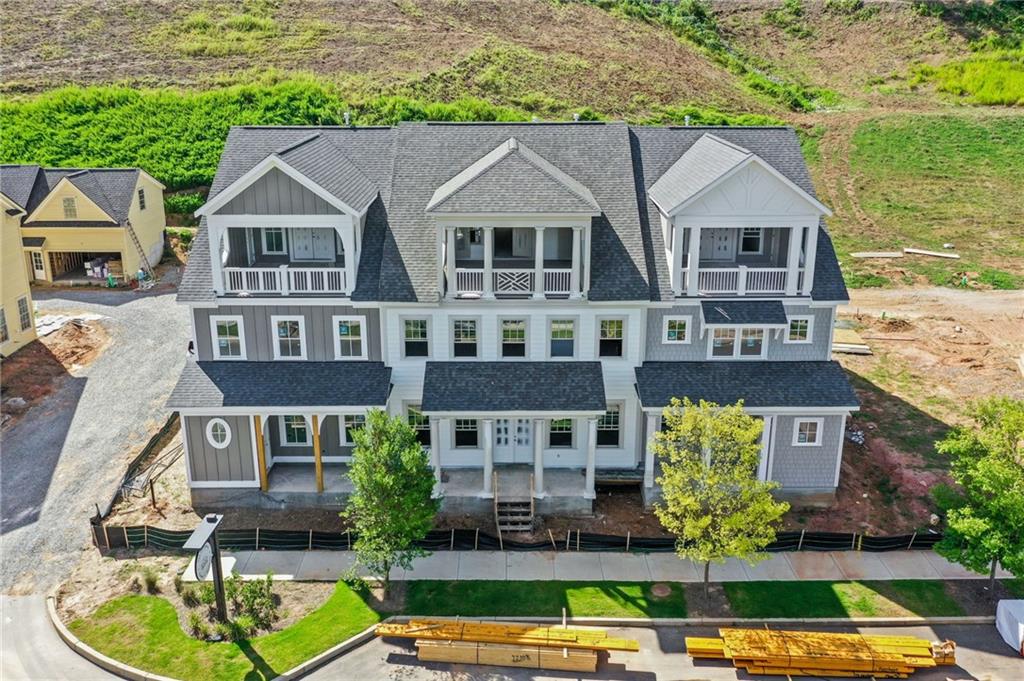 533 Groover Street