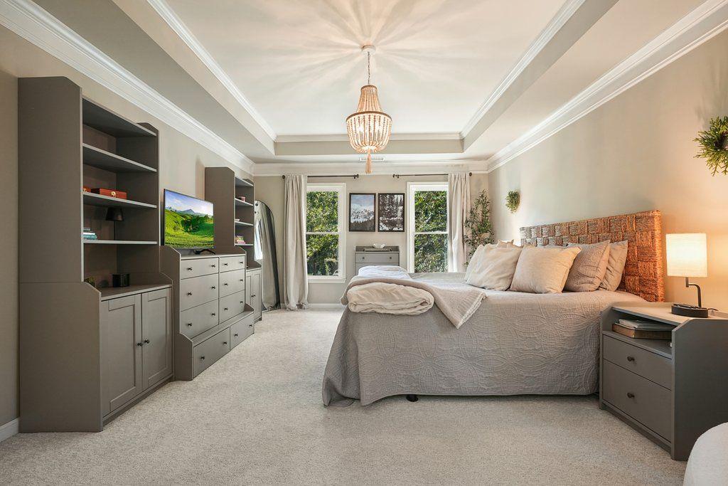 6670 BROOKLINE Court