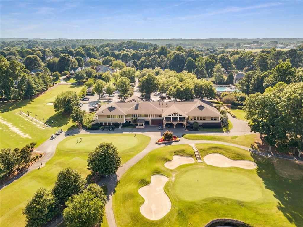 6670 BROOKLINE Court