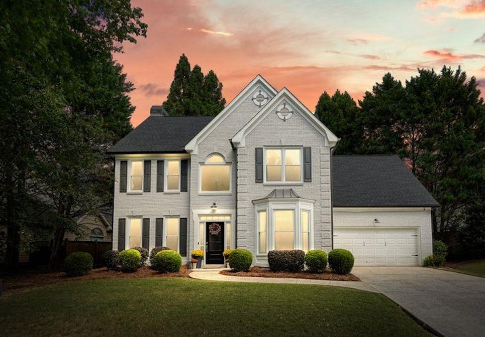 6670 BROOKLINE Court