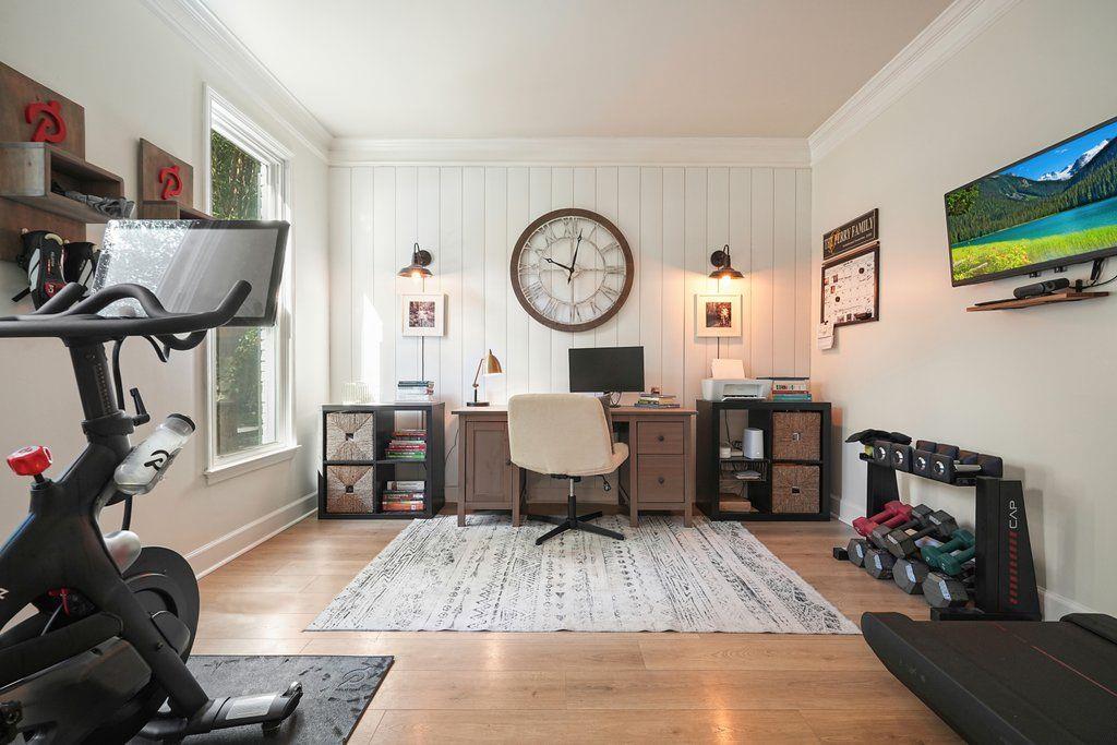 6670 BROOKLINE Court