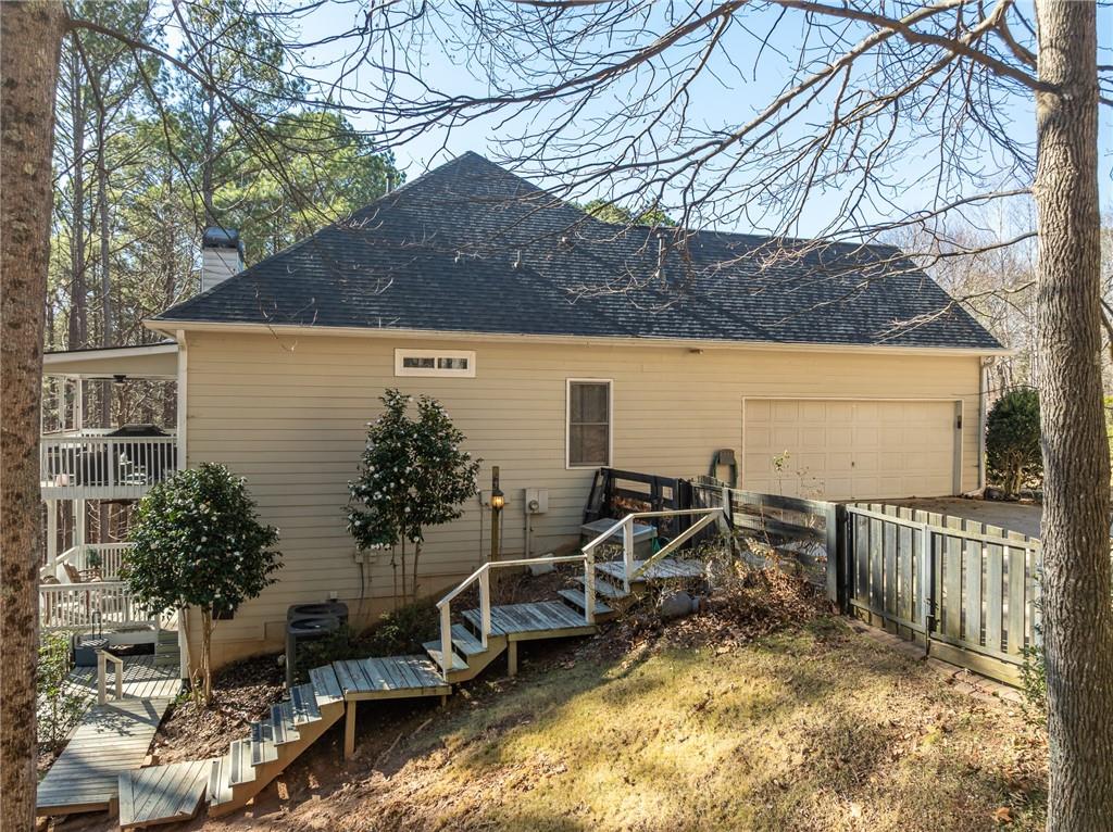 8935 Mountain Ridge Circle