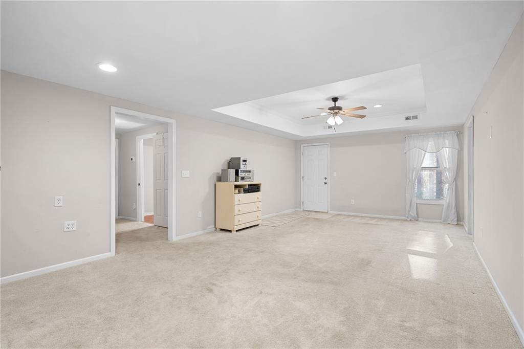 8935 Mountain Ridge Circle