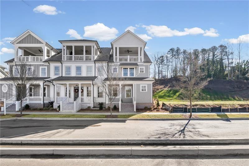 533 Groover Street