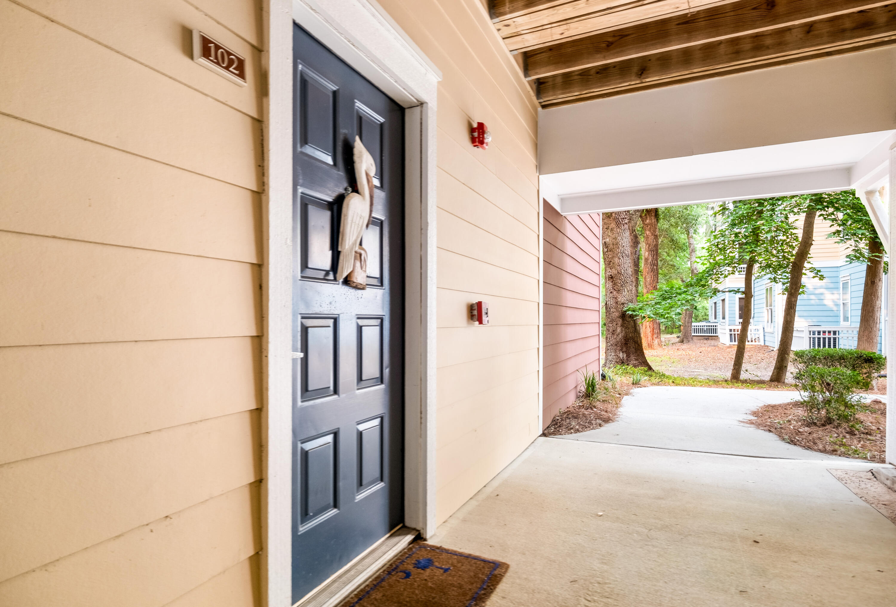 300 Bucksley Lane # 102