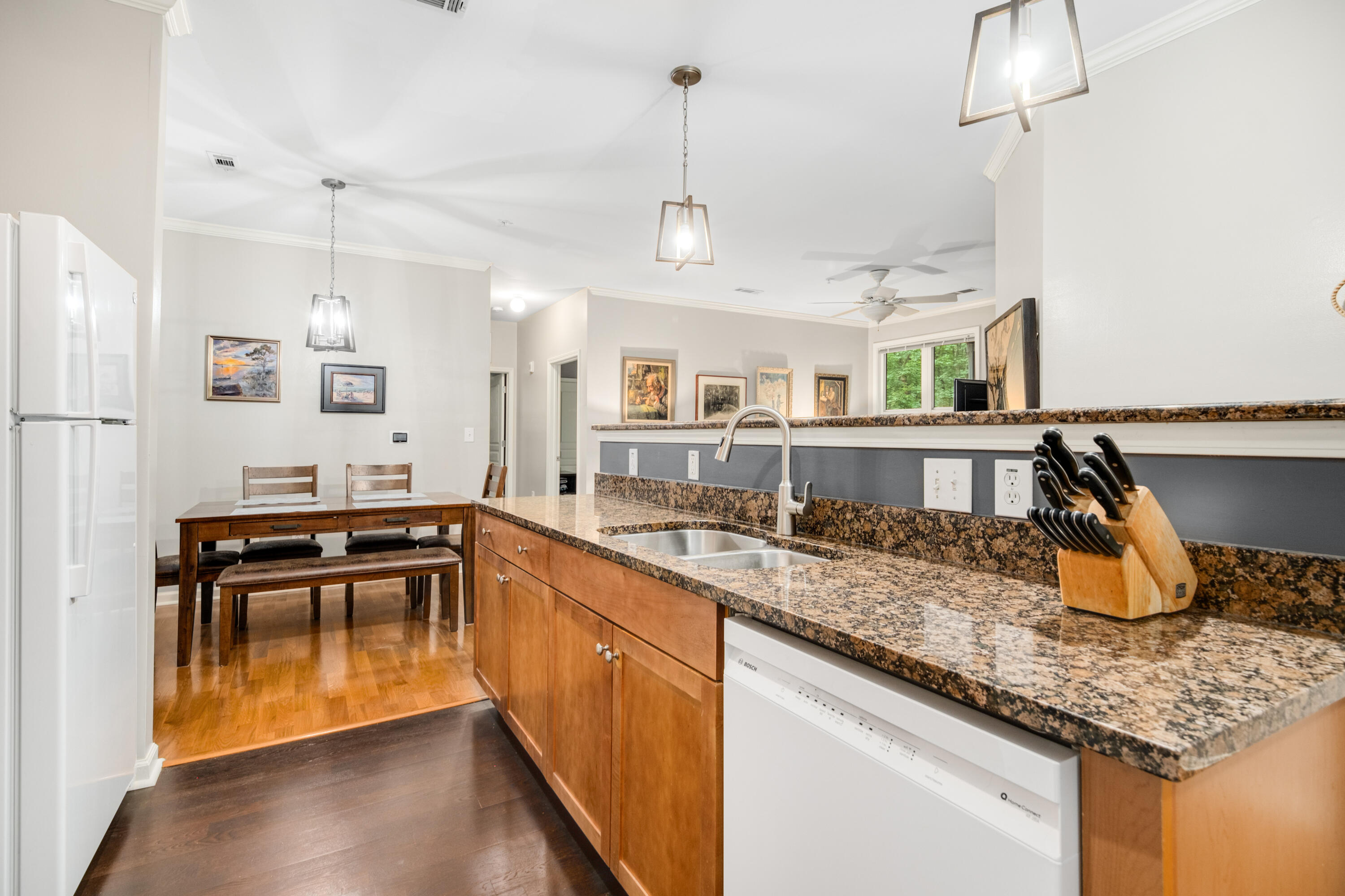 300 Bucksley Lane # 102