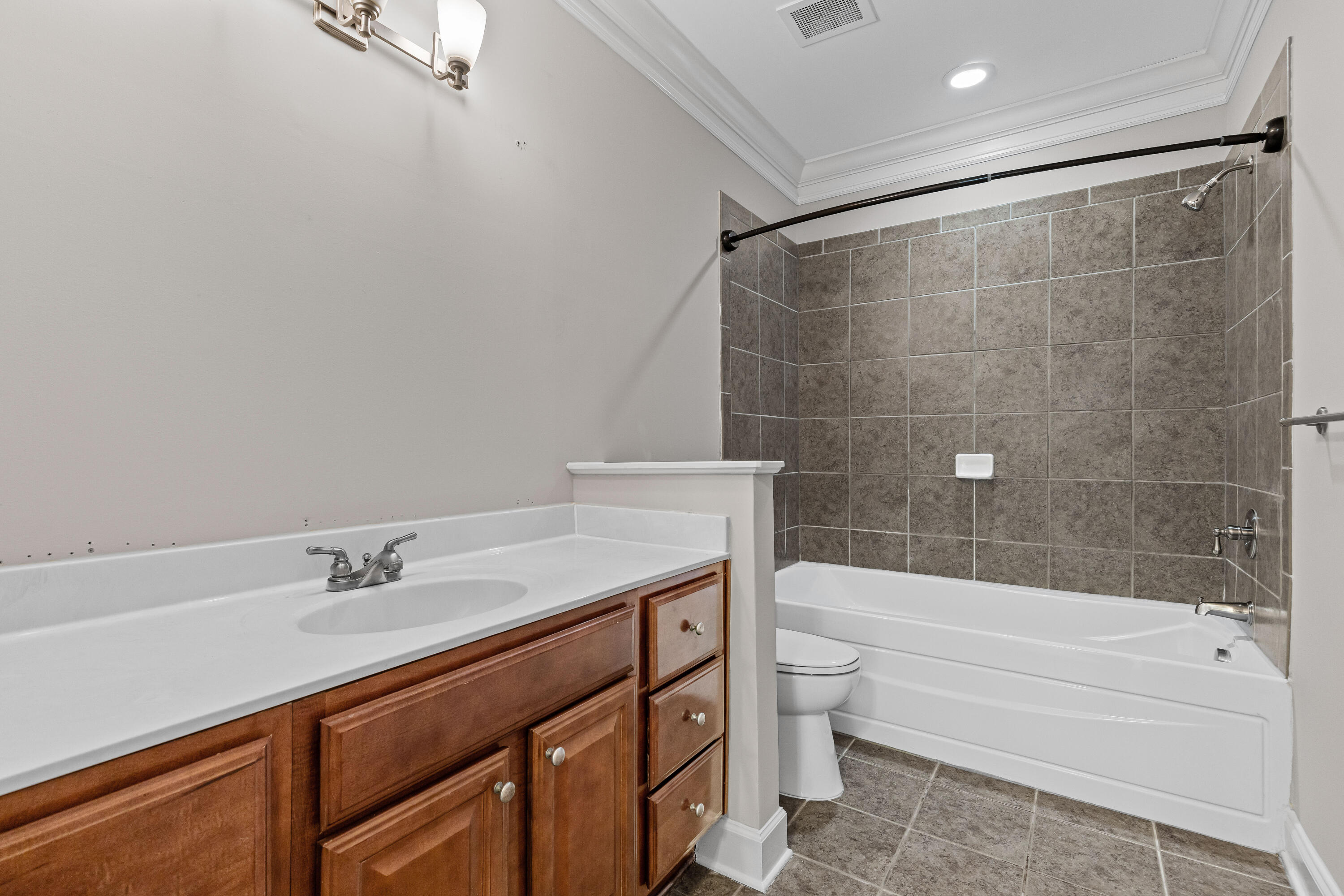 2000 Belle Isle Avenue # 106