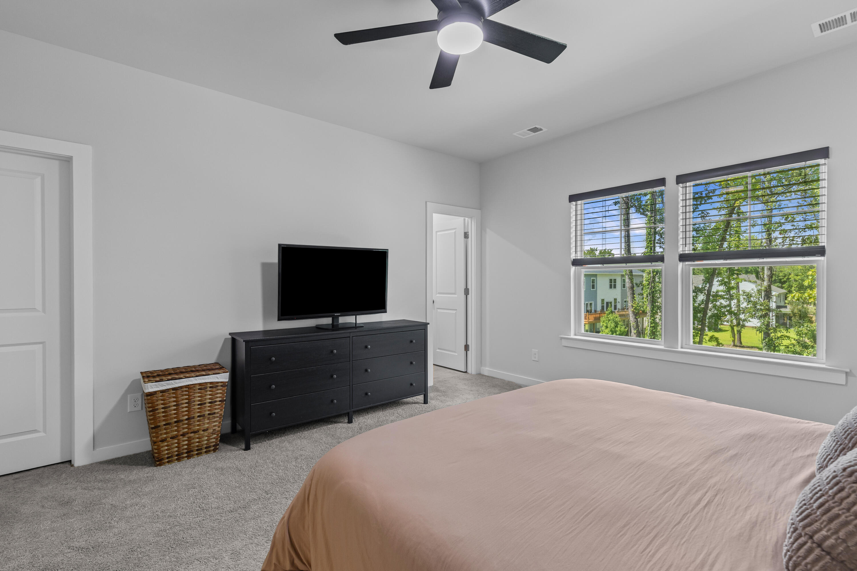 1038 Old Cypress