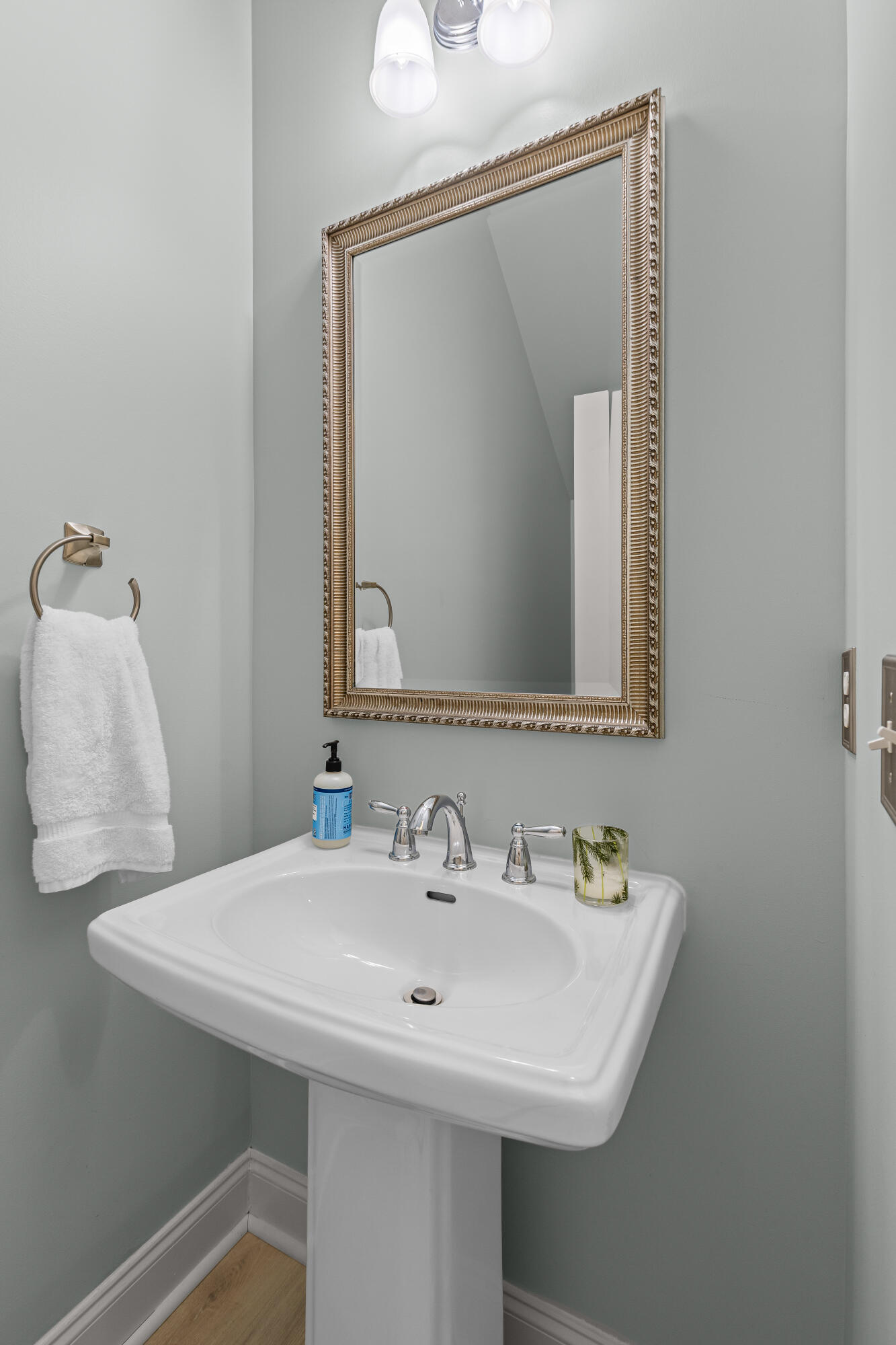 2061 Kings Gate Lane