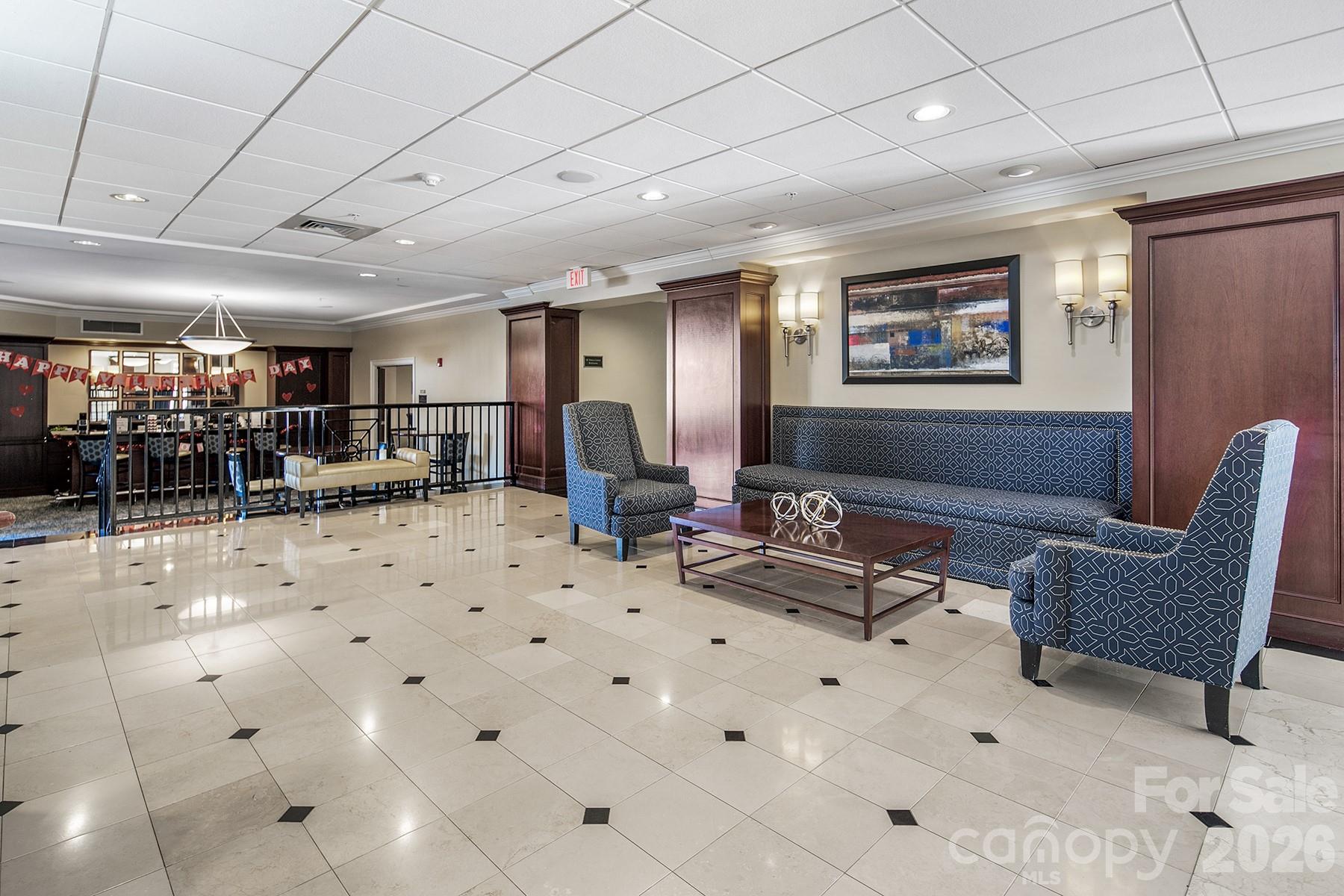 300 W 5th Street Unit: 339