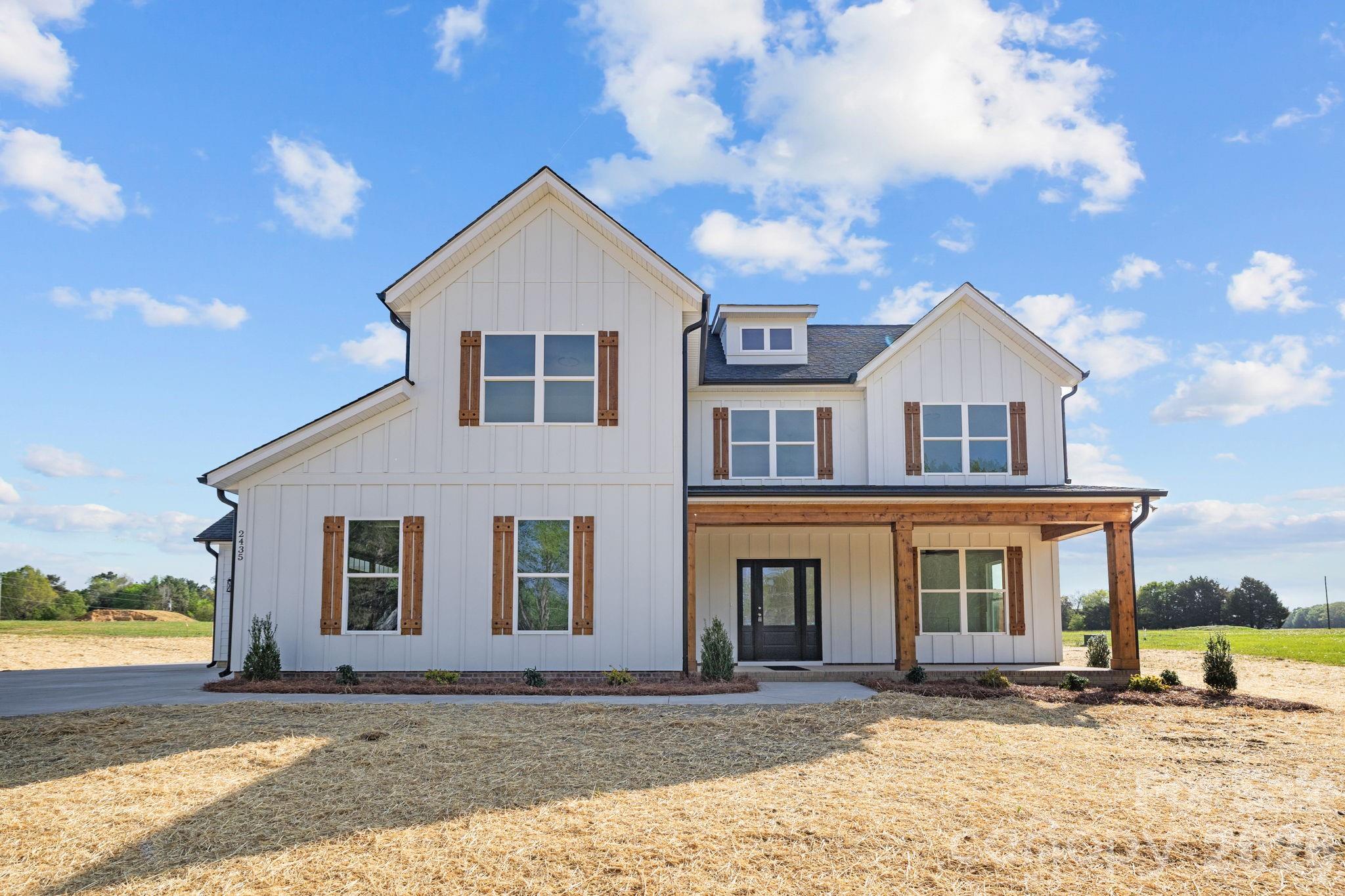 2435 wolf pond Road Unit: 2