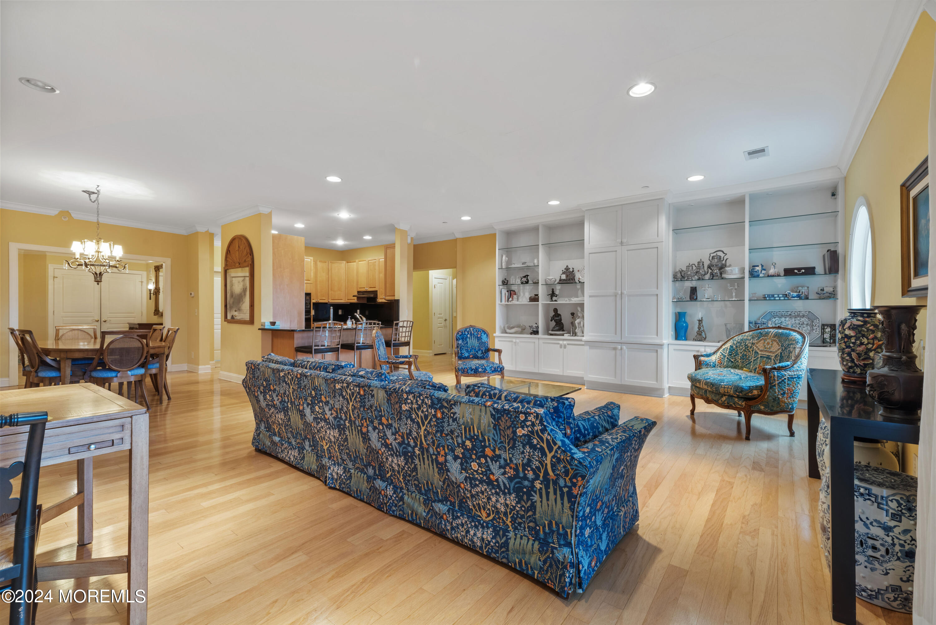324 Riviera Drive