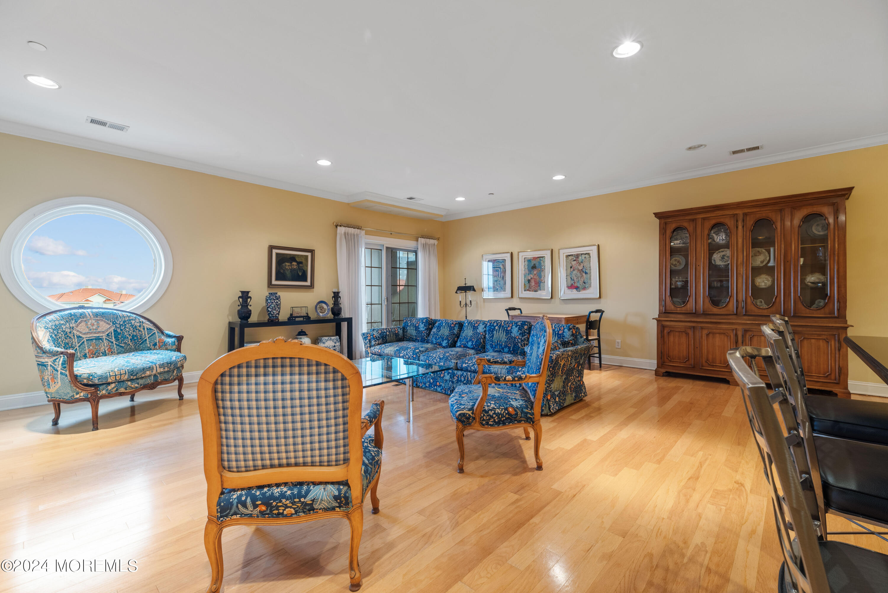 324 Riviera Drive
