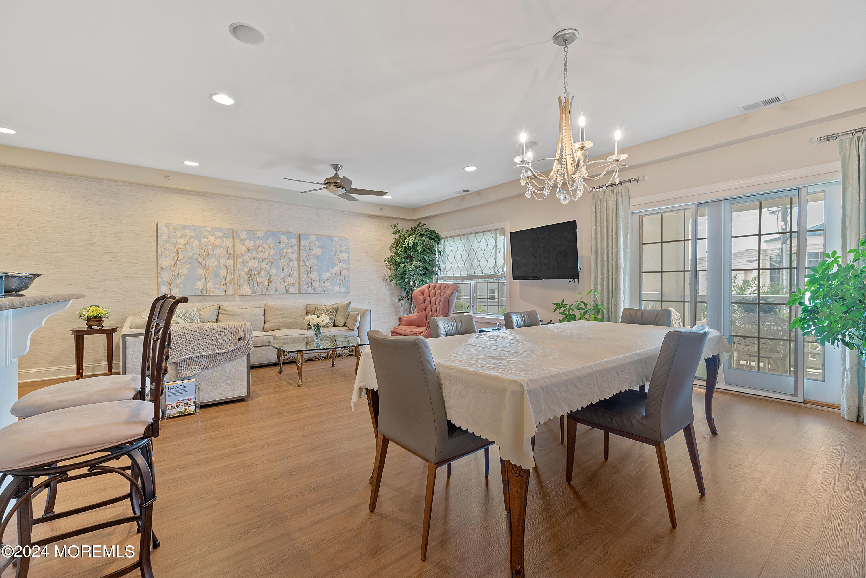 123 Riviera Drive
