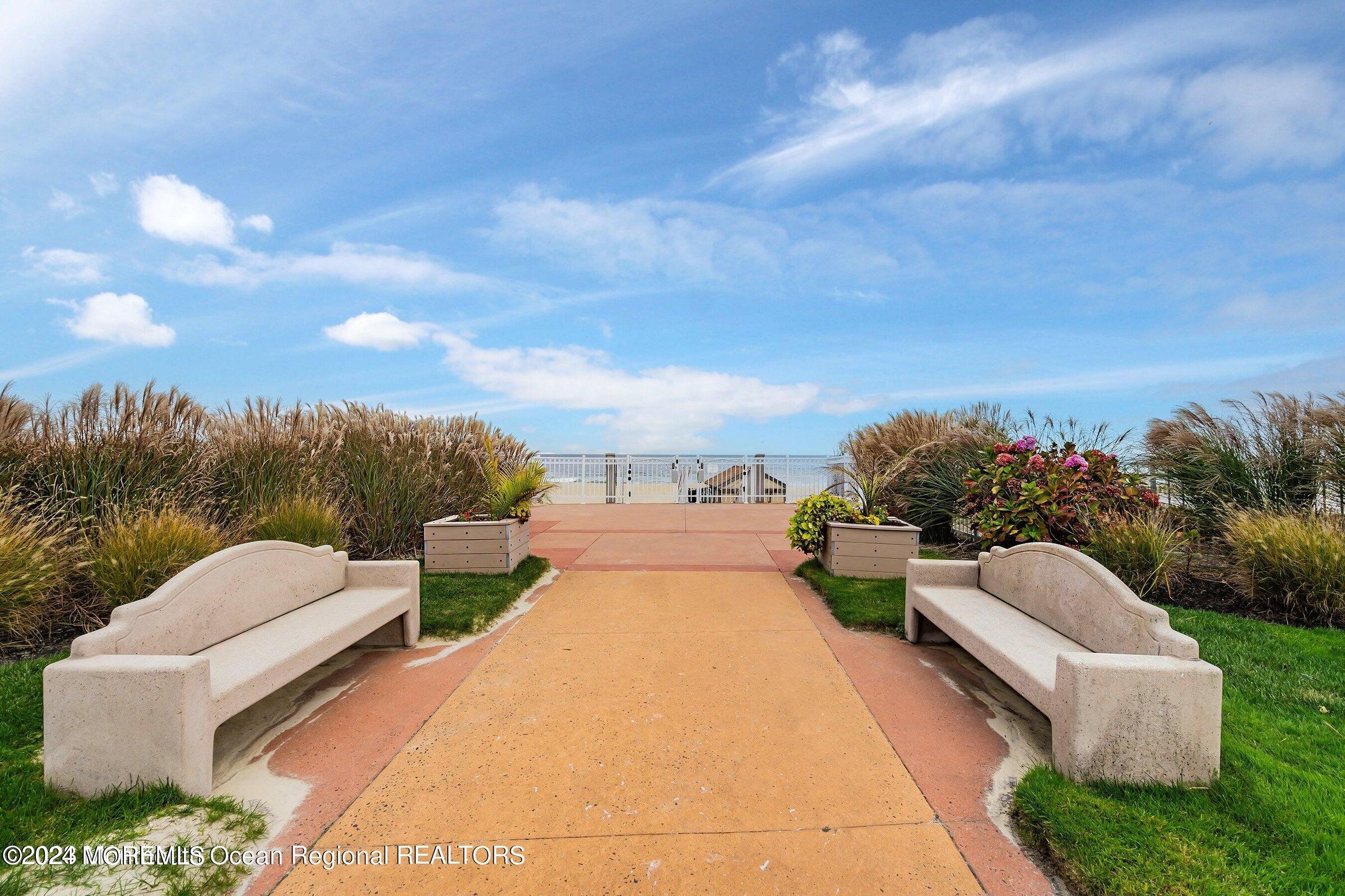 123 Riviera Drive