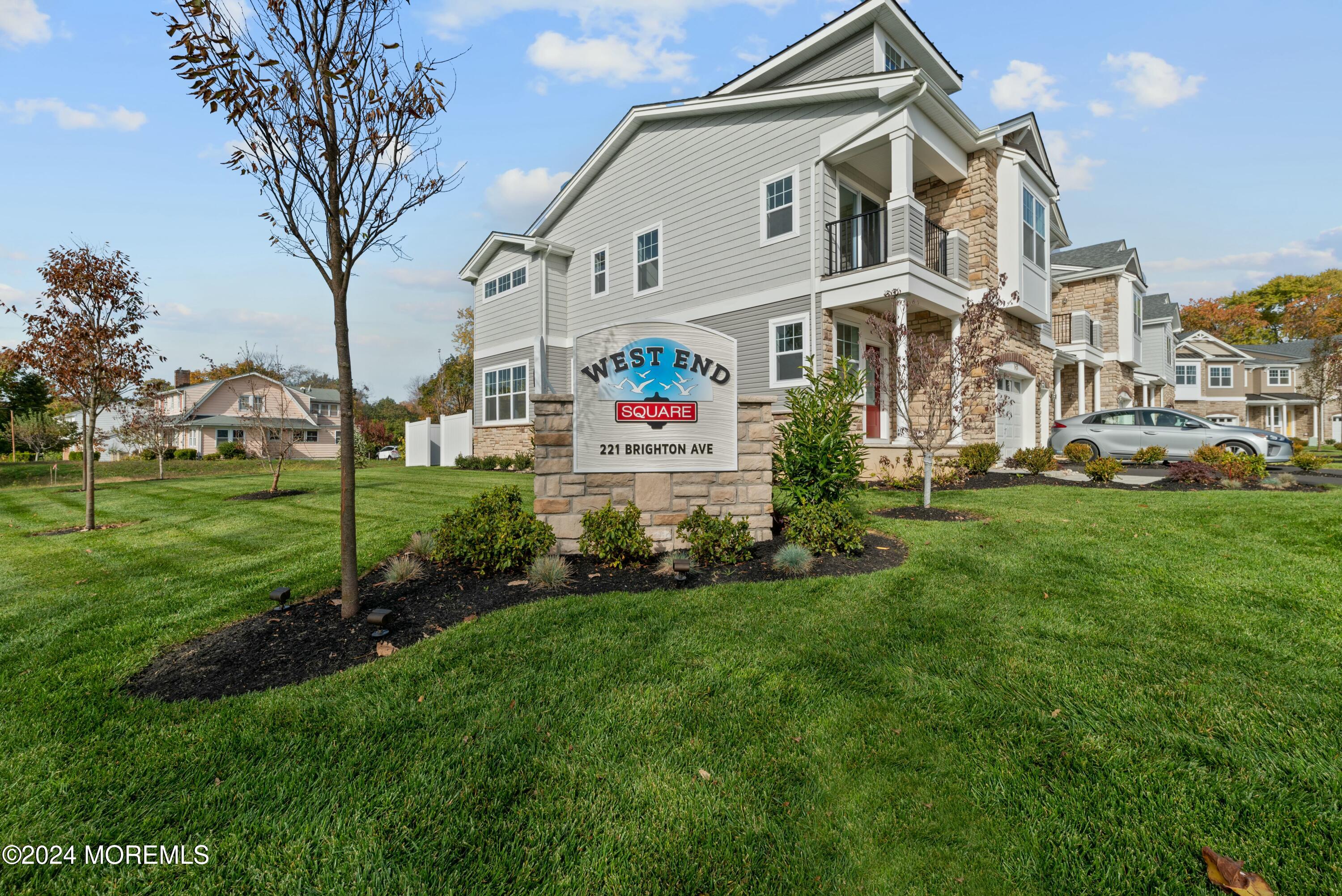 221 Brighton Avenue 302