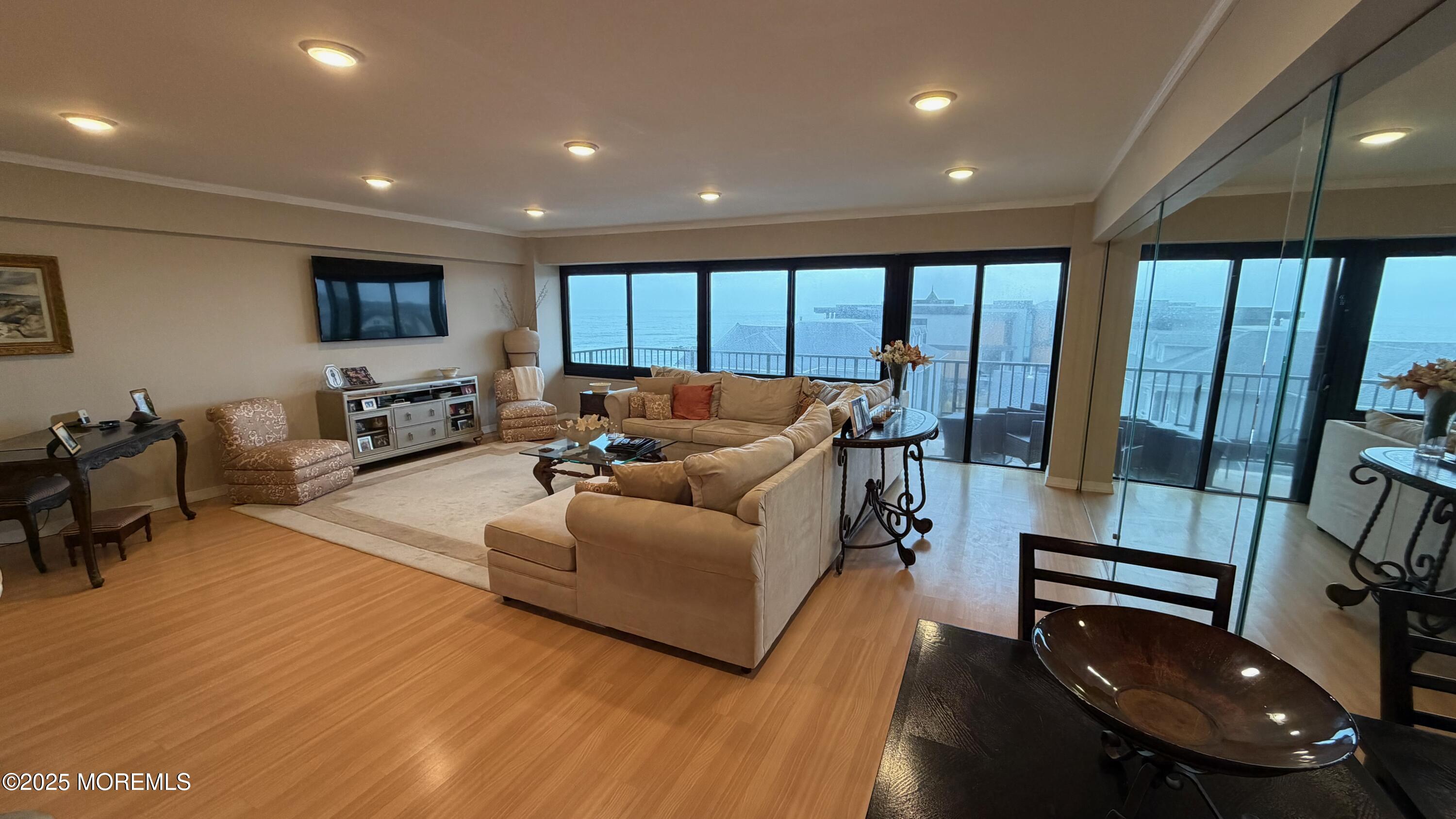 45 Ocean Avenue 4G