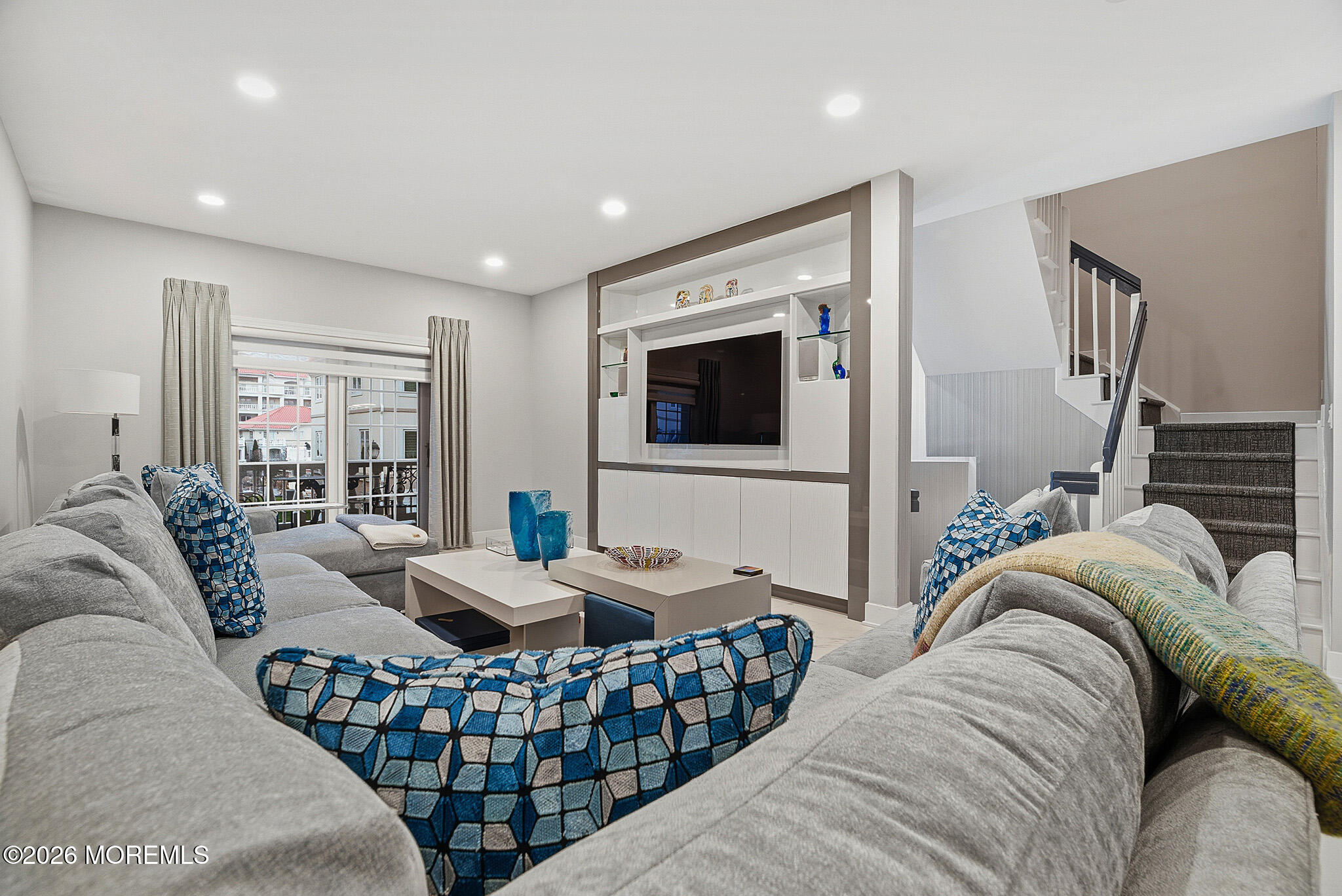 17 Riviera Drive