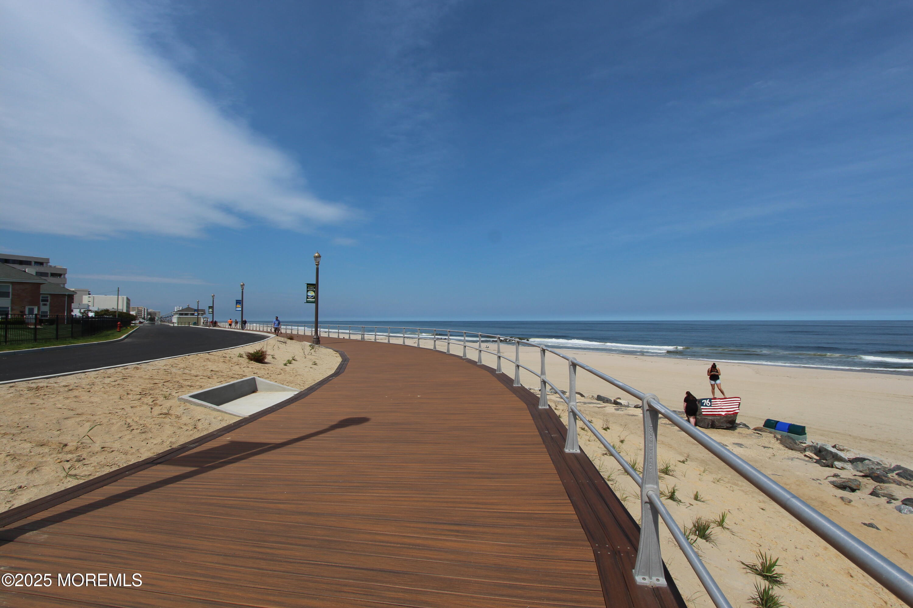 17 Riviera Drive
