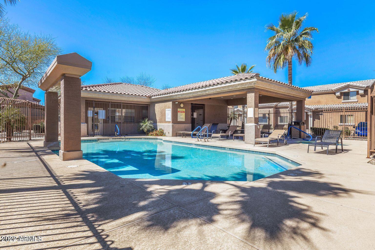 15593 N HIDDEN VALLEY Lane
