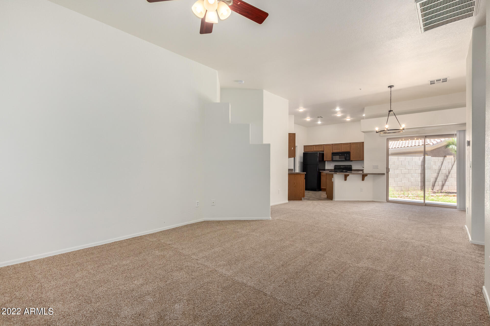 15593 N HIDDEN VALLEY Lane