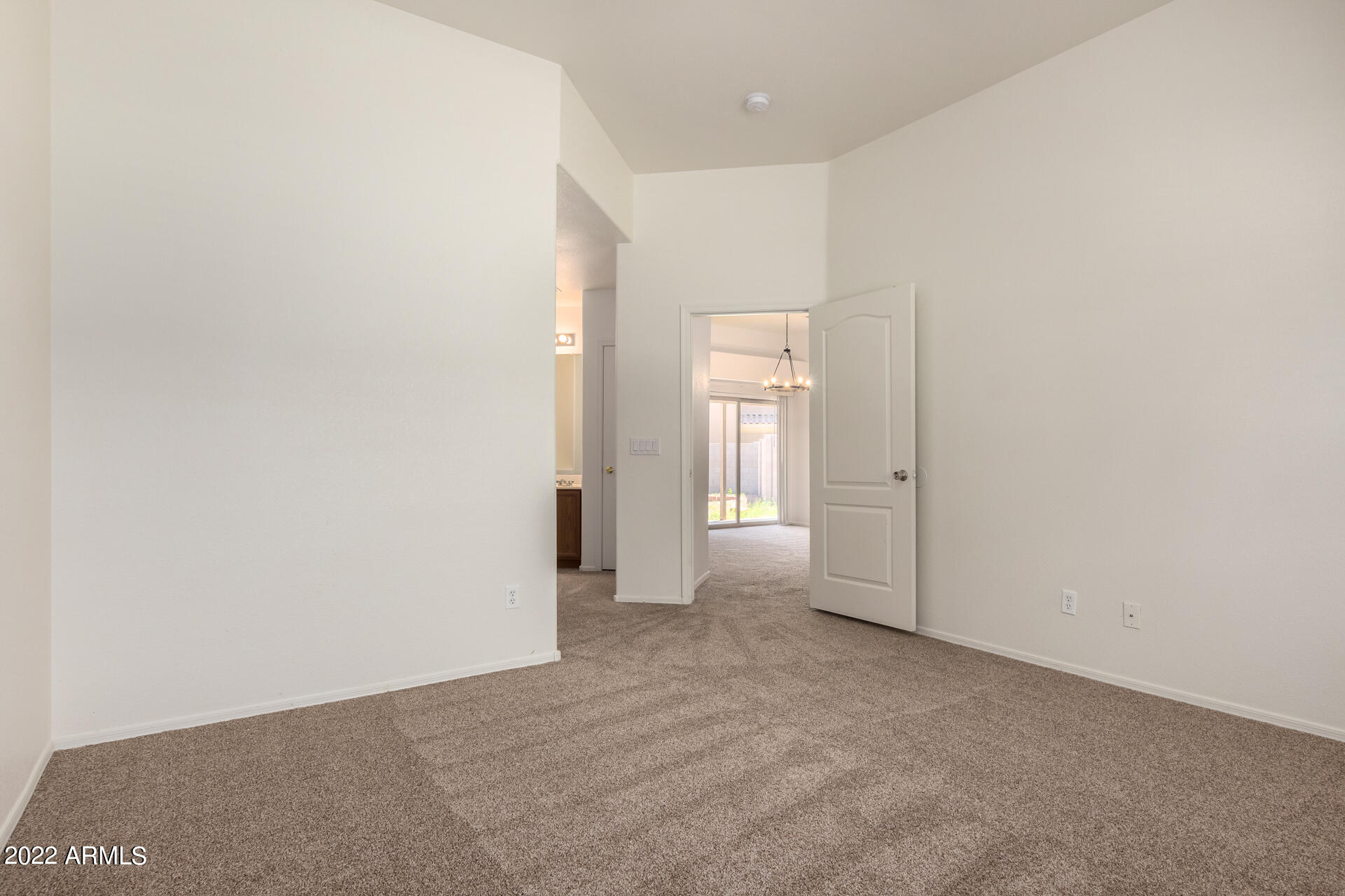 15593 N HIDDEN VALLEY Lane