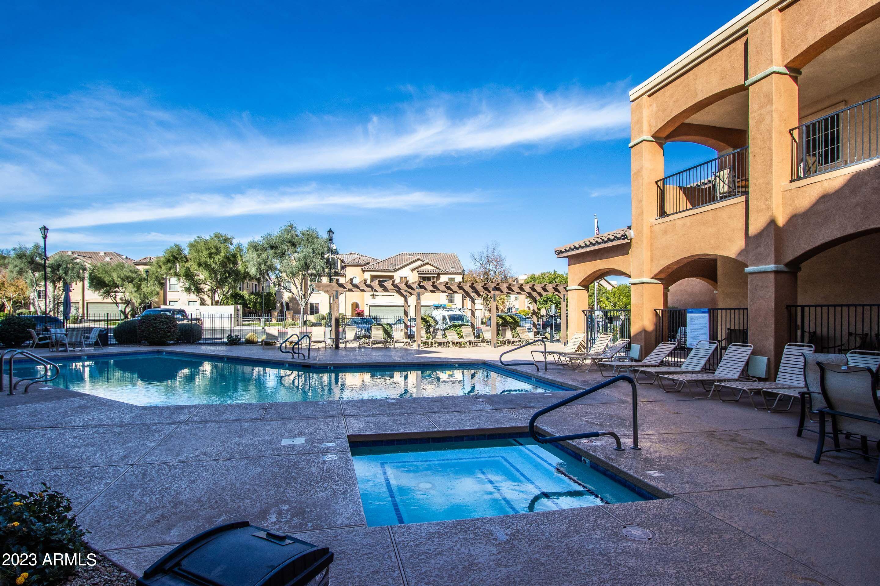 14575 W MOUNTAIN VIEW Boulevard, 11314