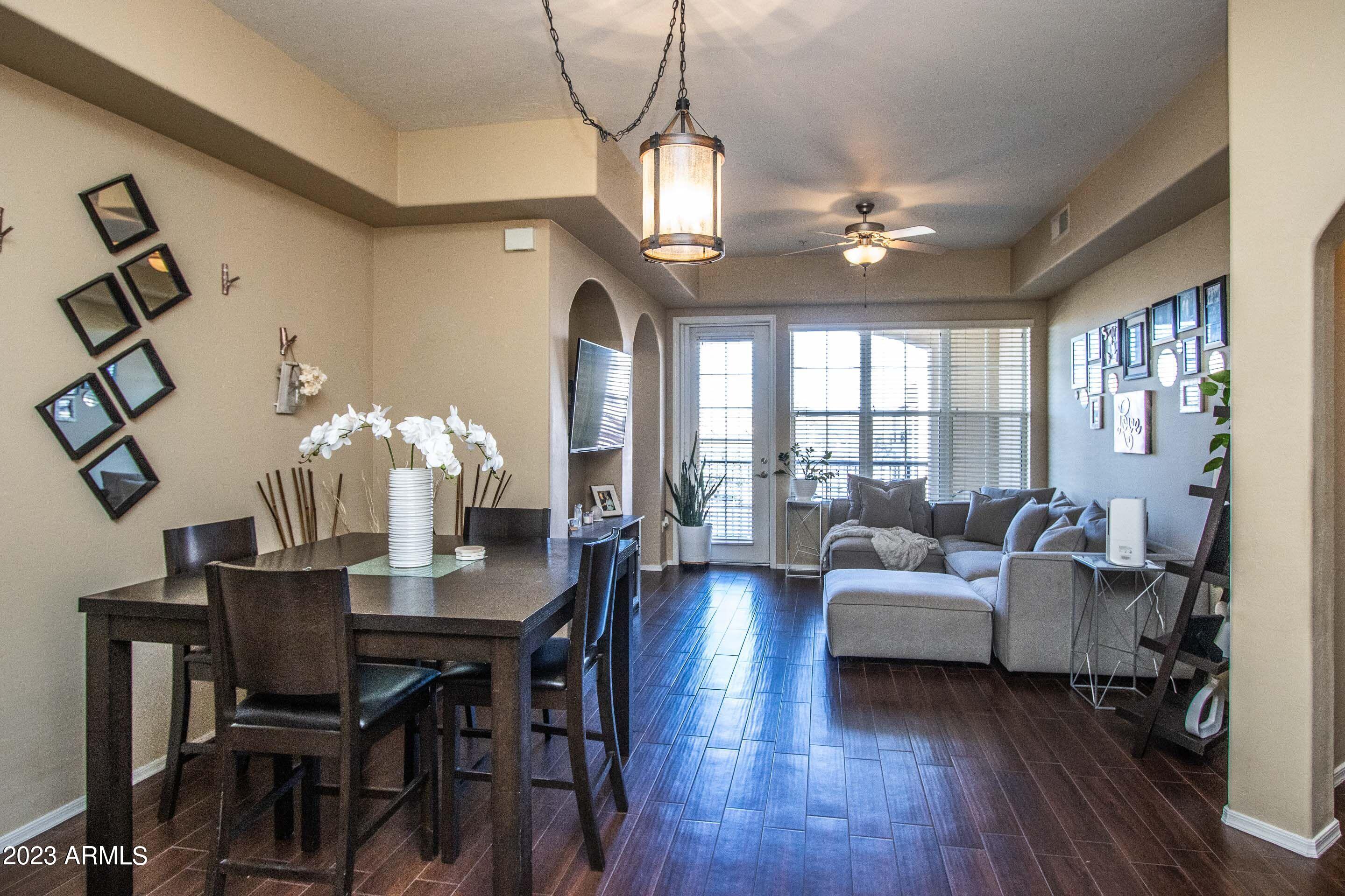 14575 W MOUNTAIN VIEW Boulevard, 11314