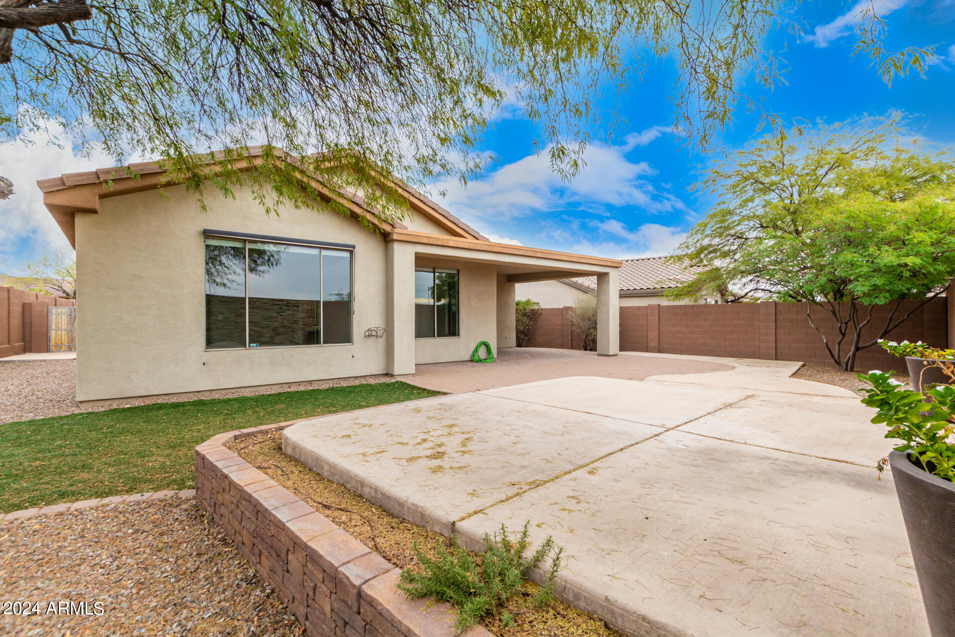 2231 W Valhalla Court