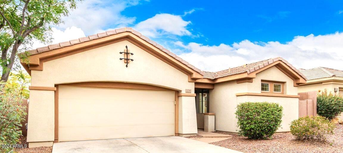 2231 W Valhalla Court