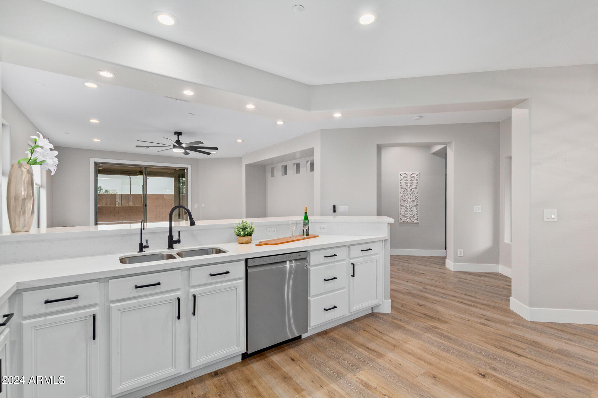 2231 W Valhalla Court