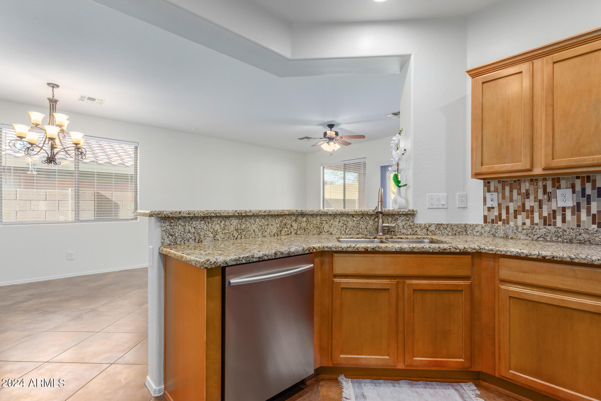 3826 W GHOST FLOWER Lane