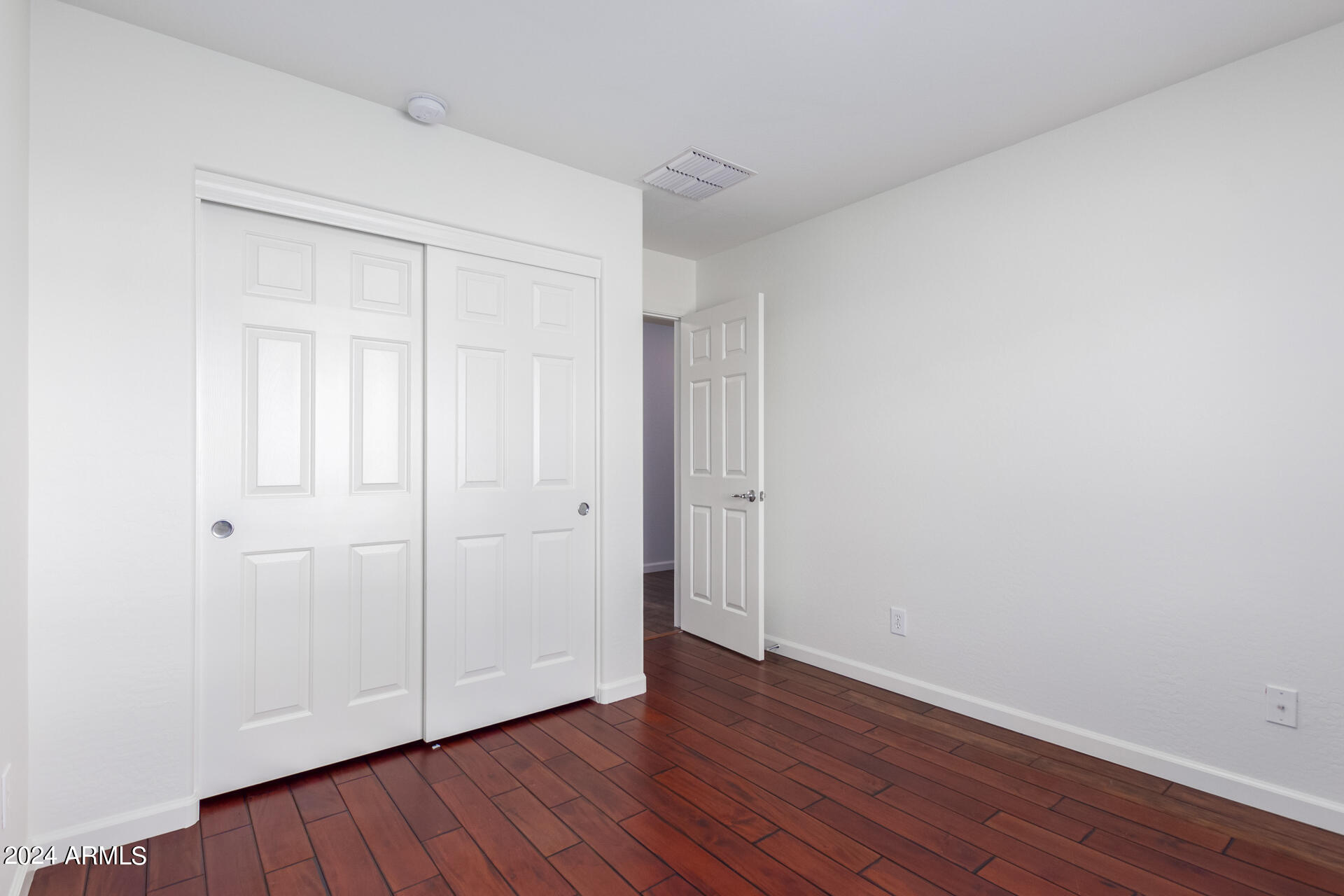 3826 W GHOST FLOWER Lane