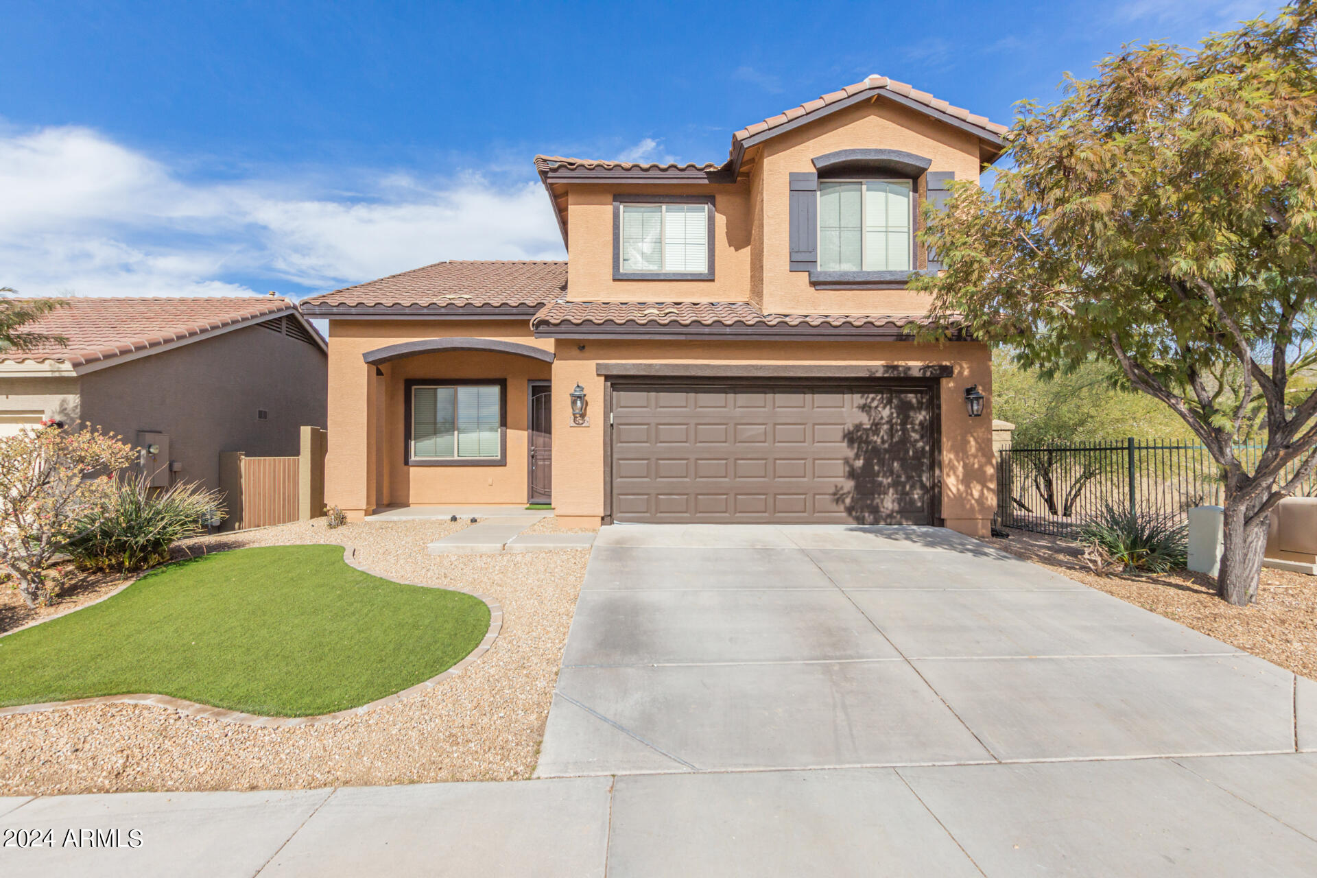 3826 W GHOST FLOWER Lane