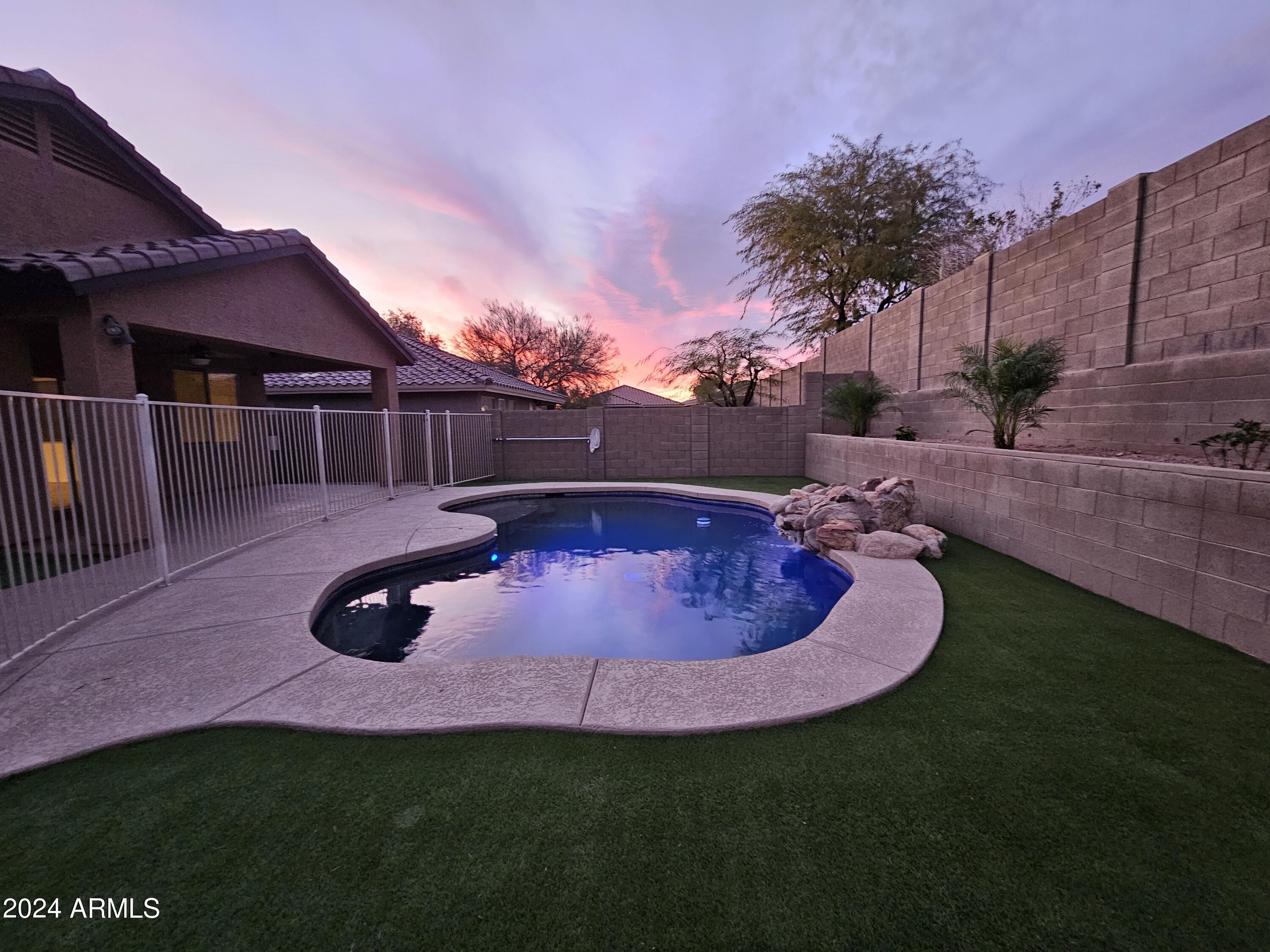3826 W GHOST FLOWER Lane