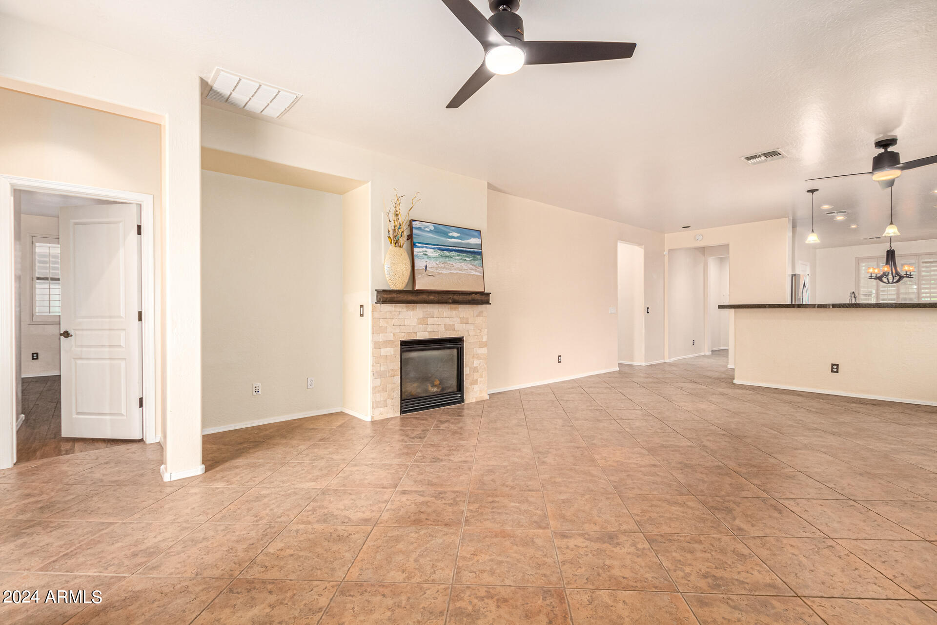 6830 W MORNING VISTA Drive