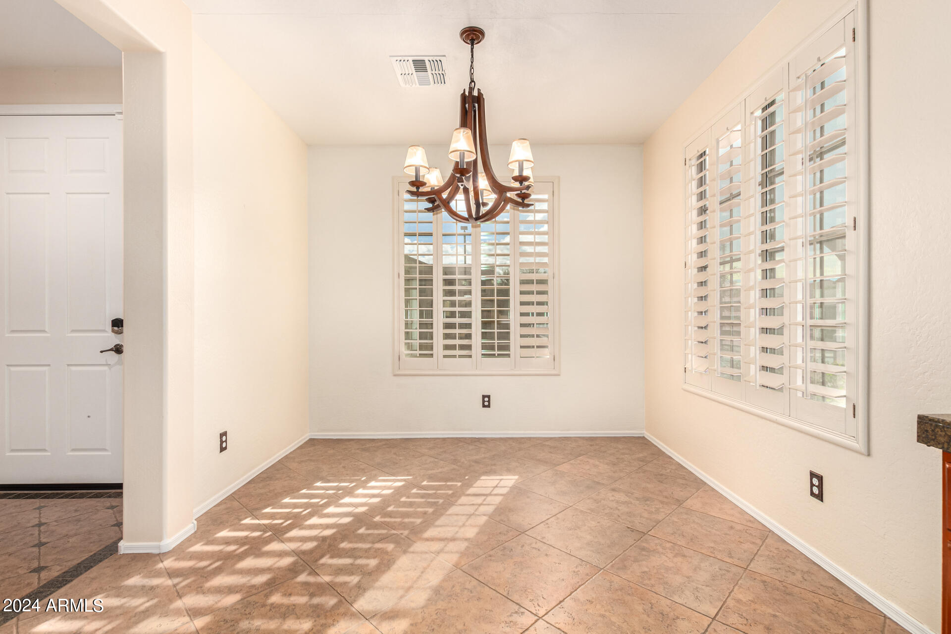 6830 W MORNING VISTA Drive