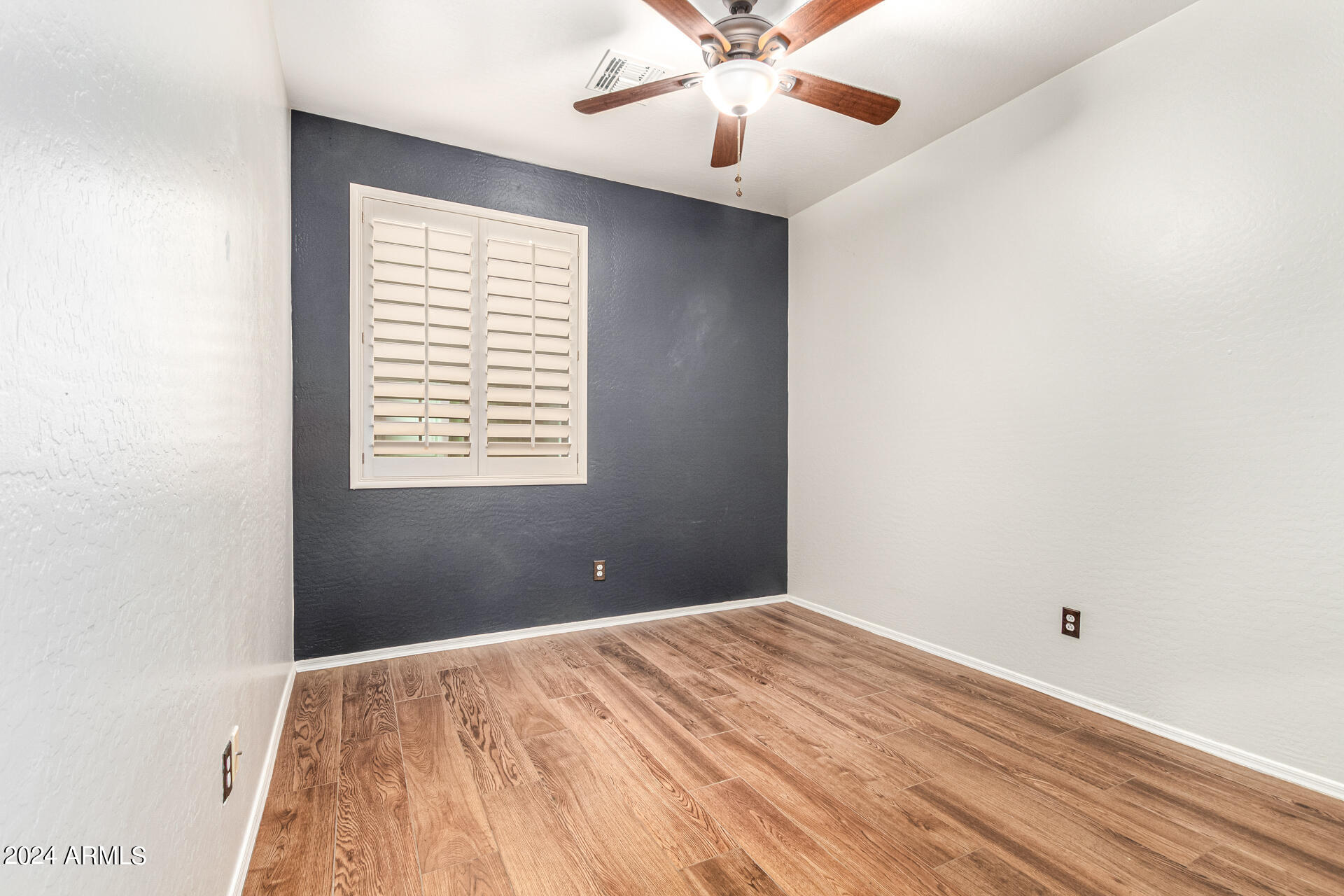 6830 W MORNING VISTA Drive