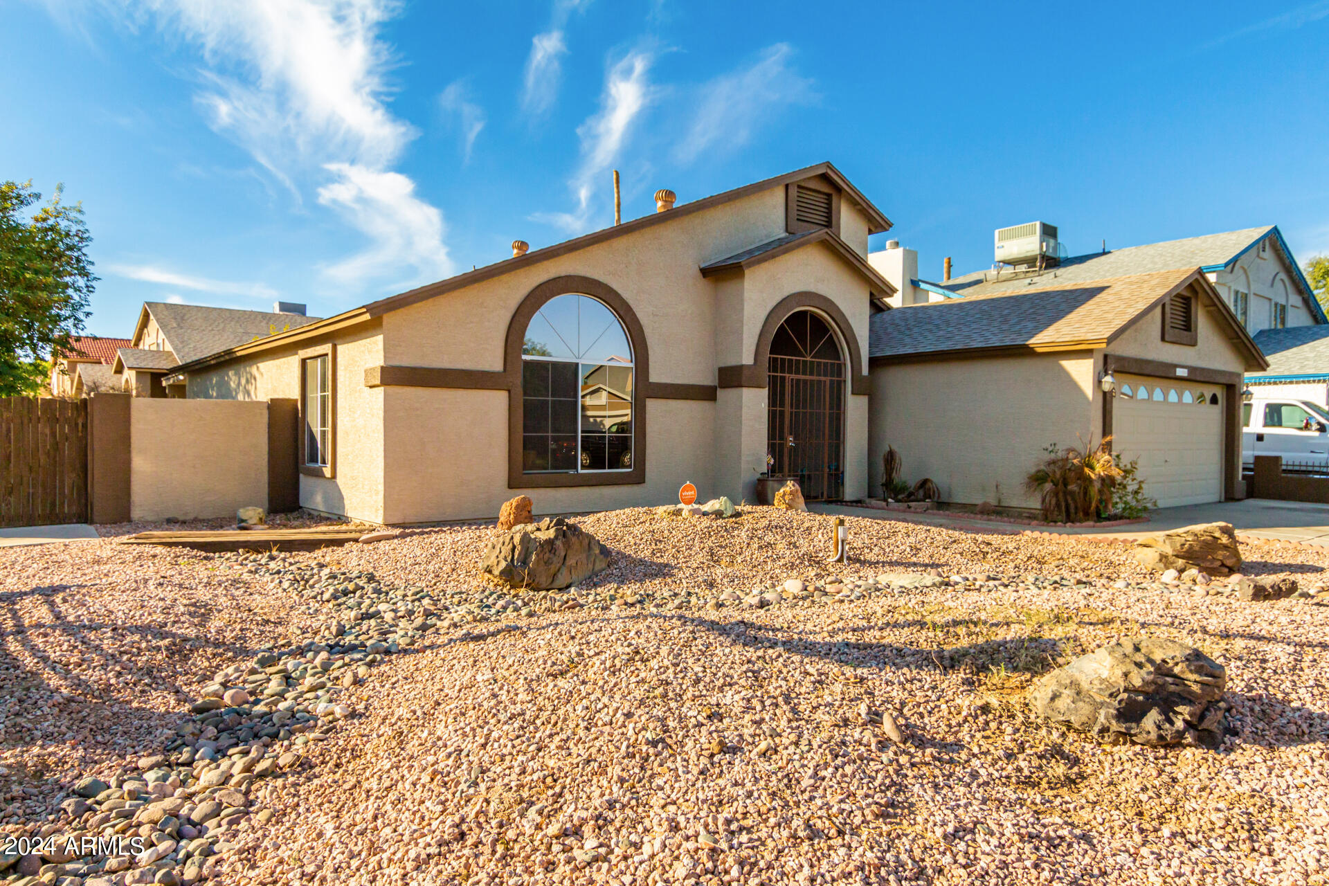 2606 N 89TH Drive