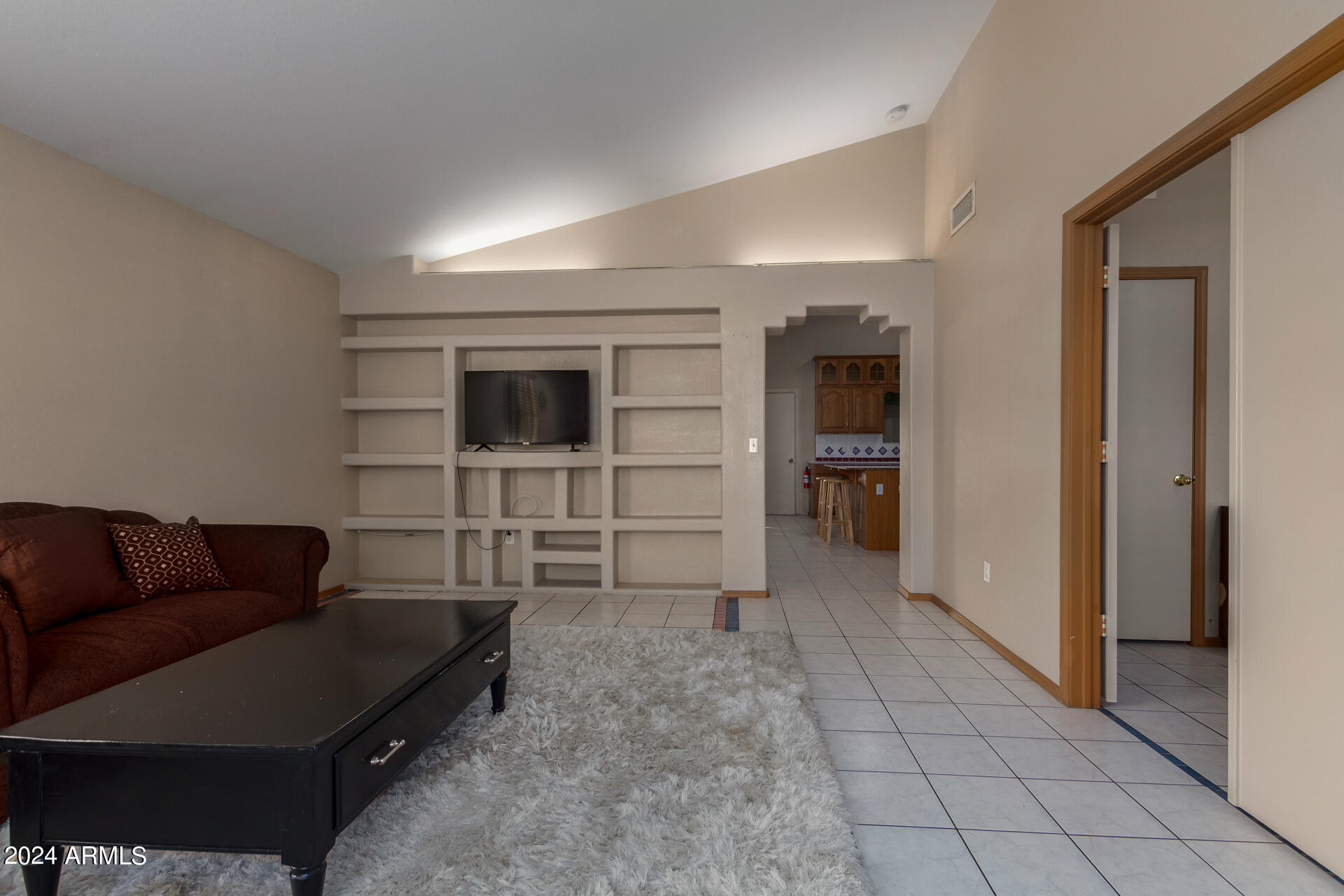 2606 N 89TH Drive