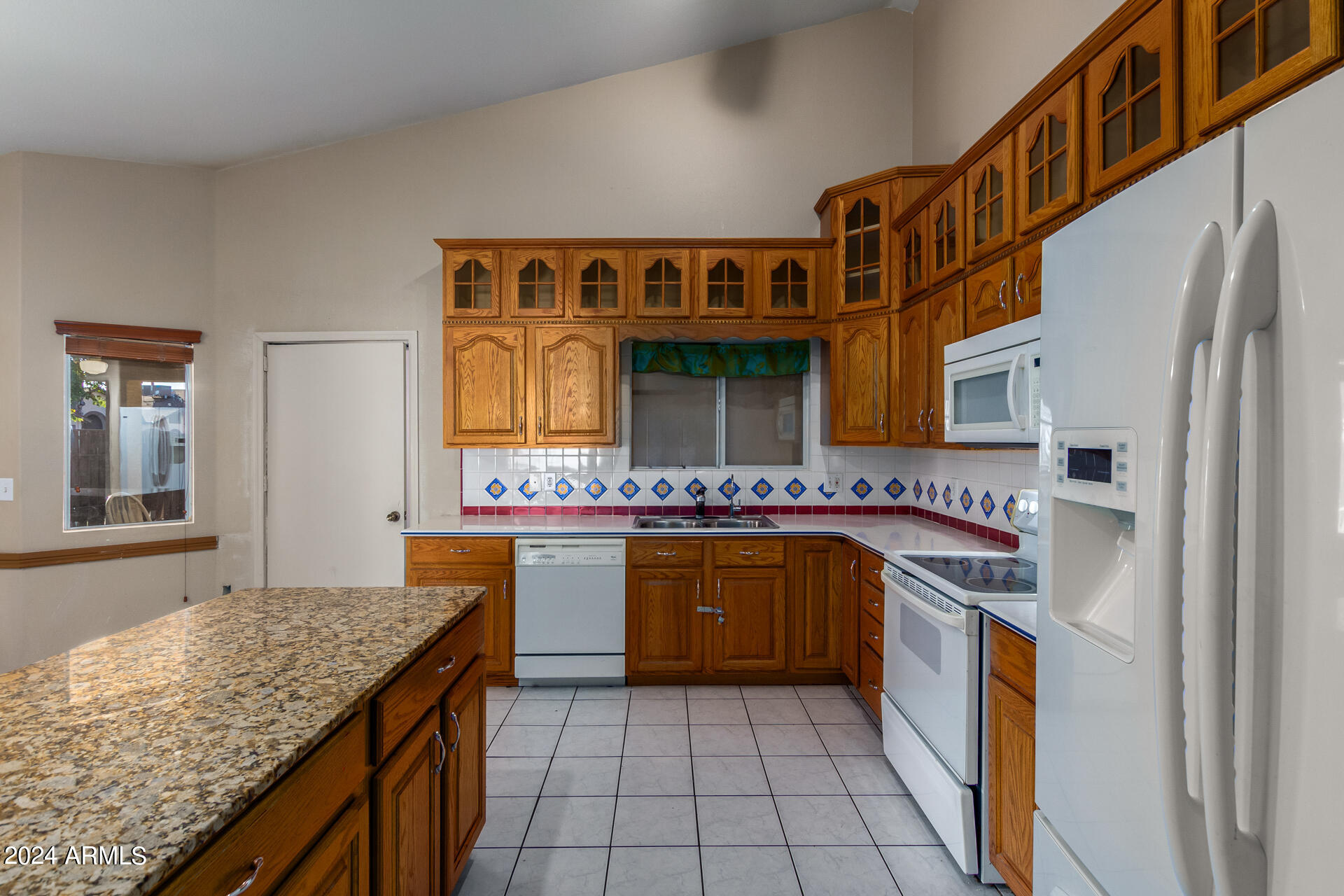 2606 N 89TH Drive