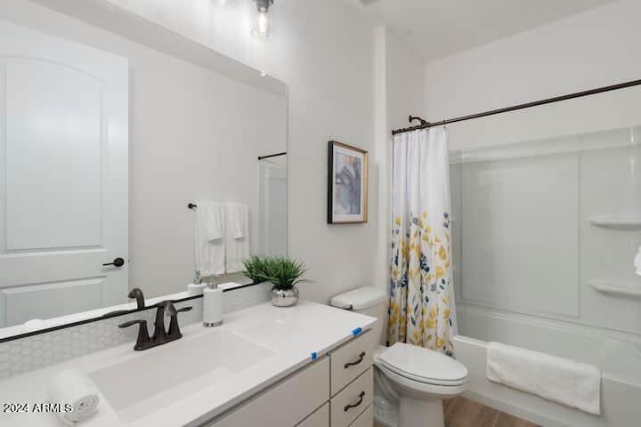 14599 W ALEXANDRIA Way