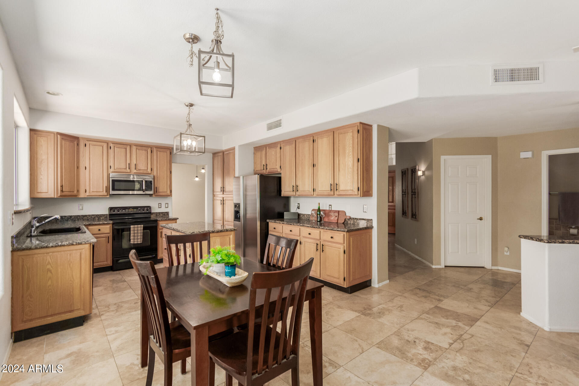 5531 W IRMA Lane
