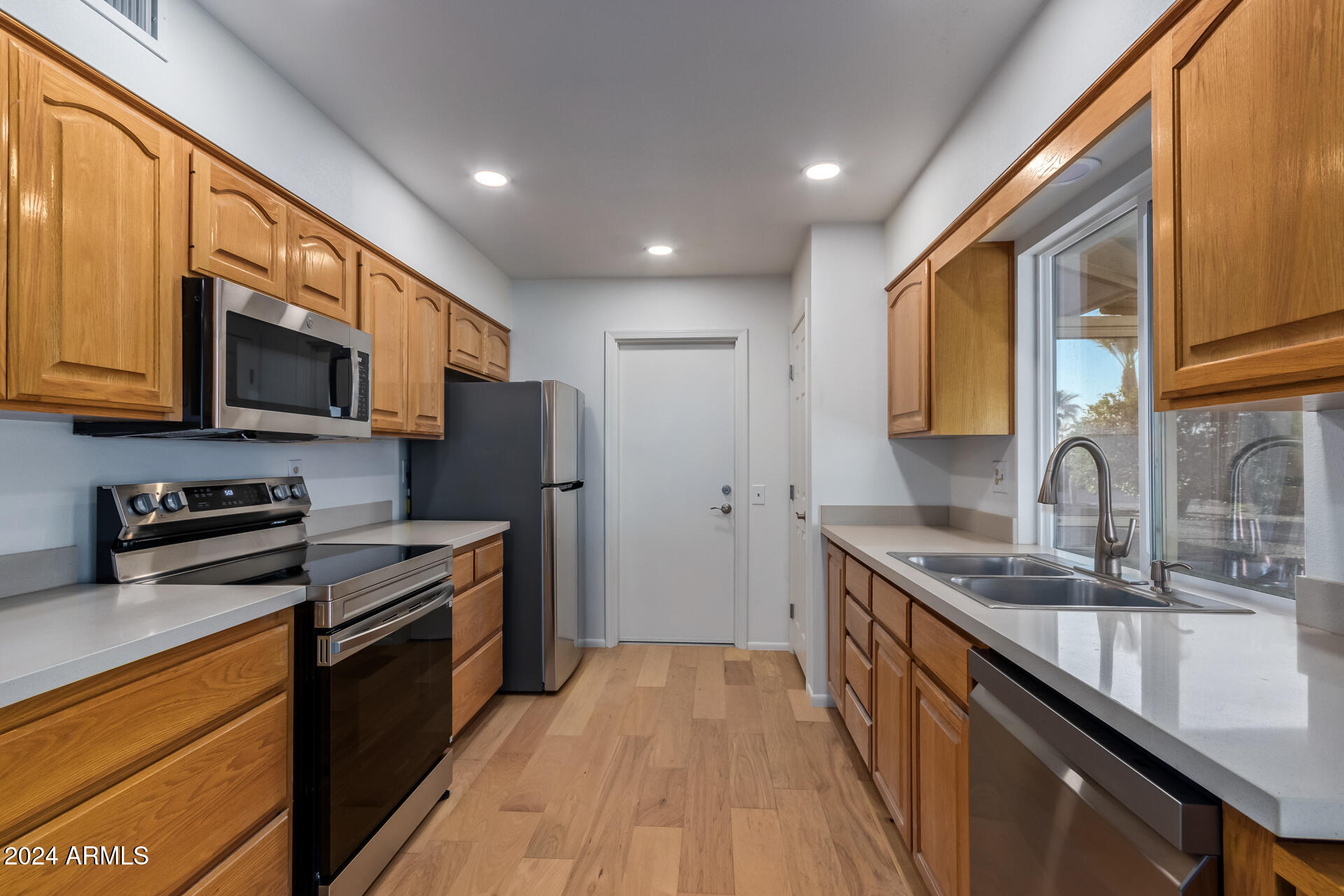 9608 W TIMBERLINE Drive