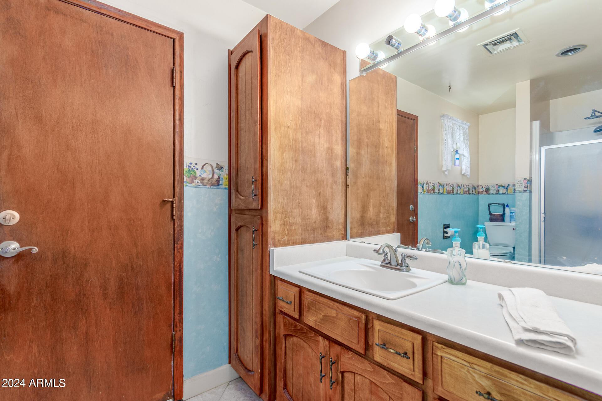 4832 W SAGUARO PARK Lane