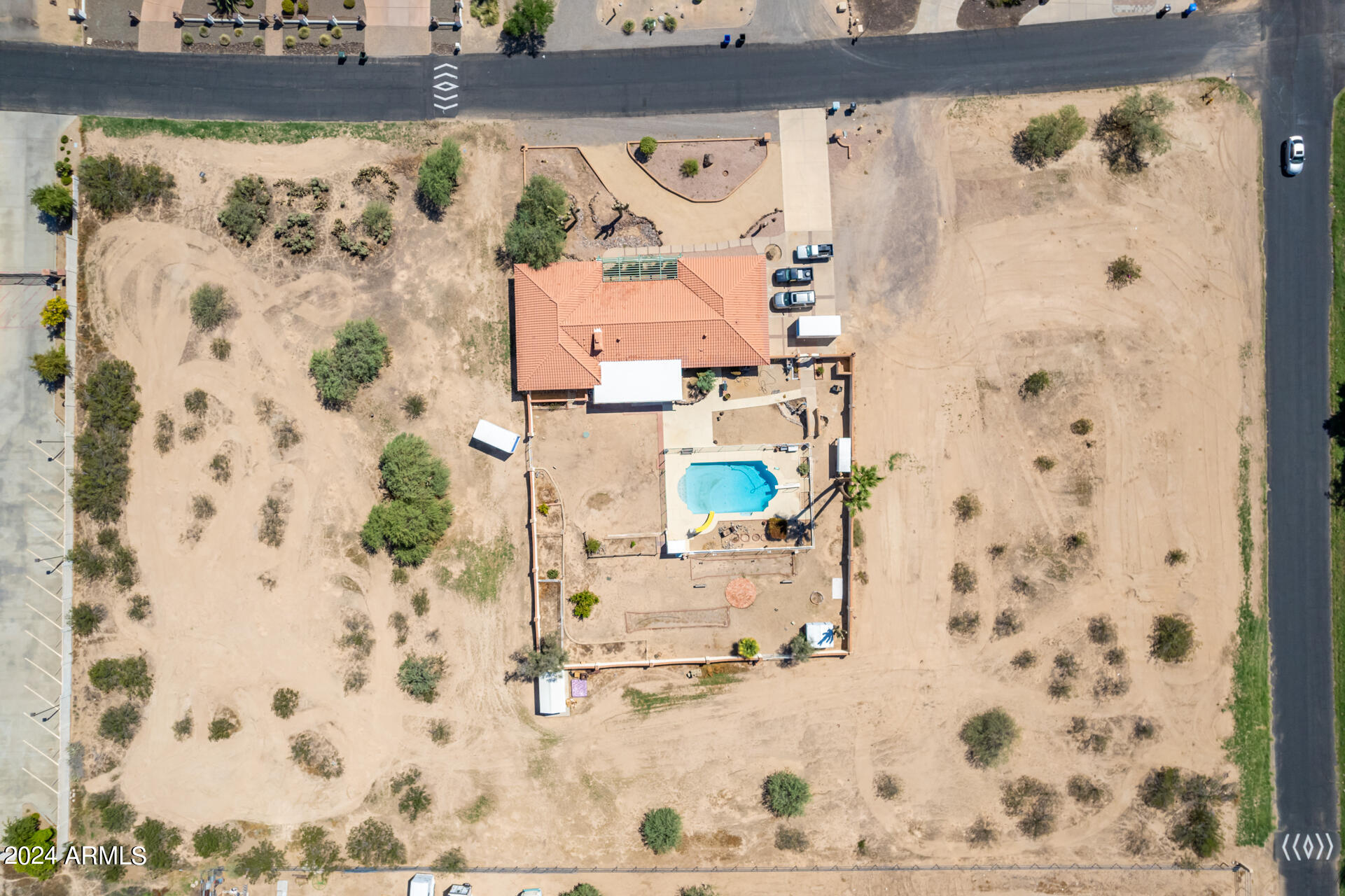 4832 W SAGUARO PARK Lane