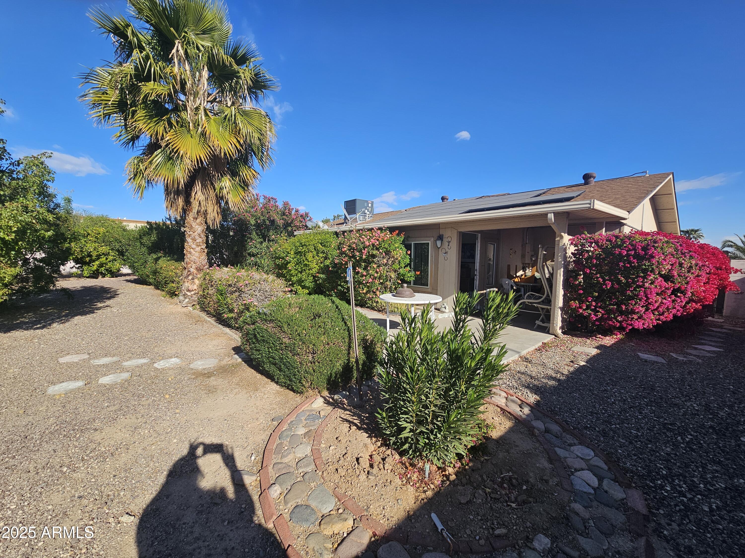 12226 N Lakeforest Drive