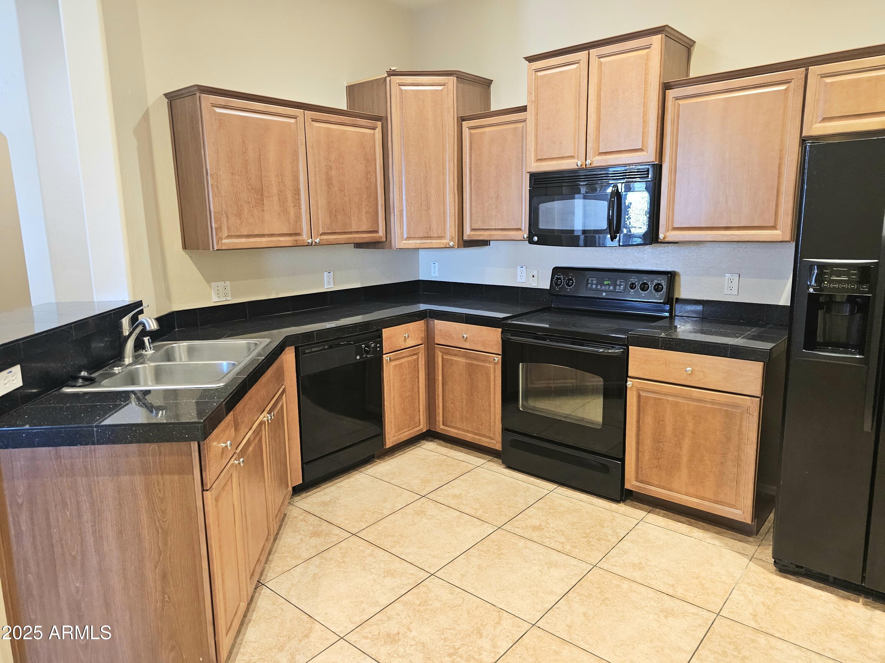 14575 W MOUNTAIN VIEW Boulevard, 10320