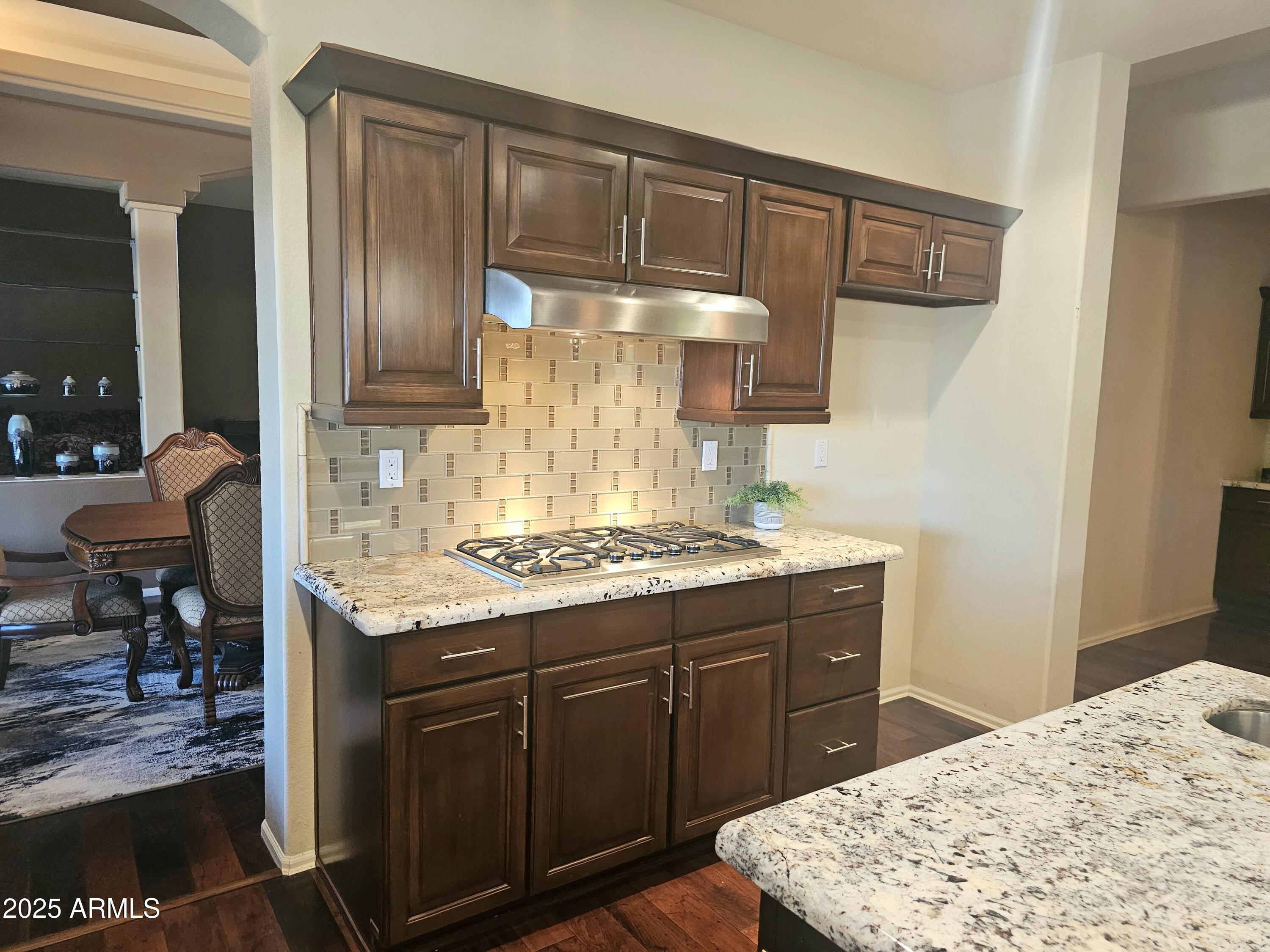 21313 N LIMOUSINE Drive