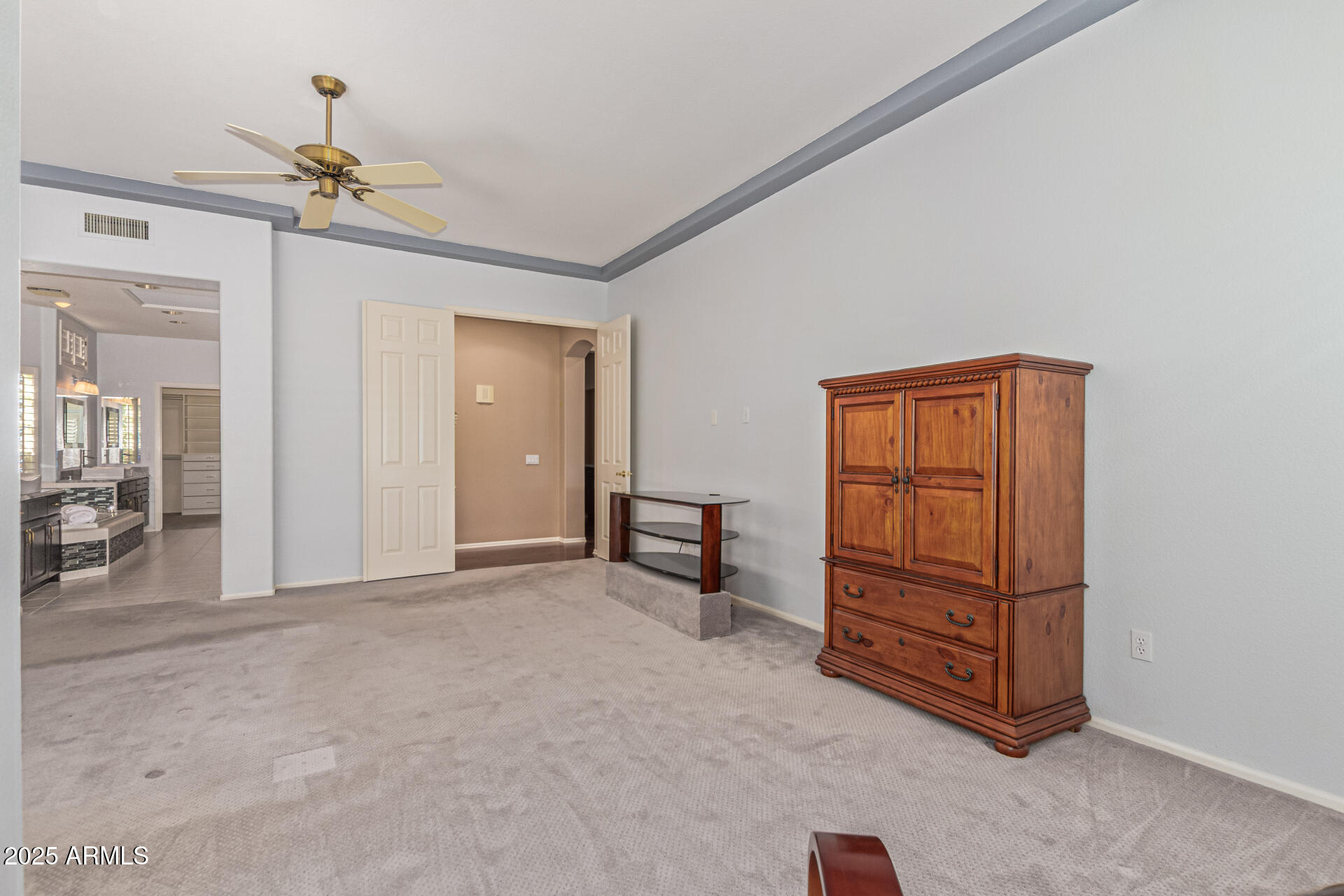 21313 N LIMOUSINE Drive